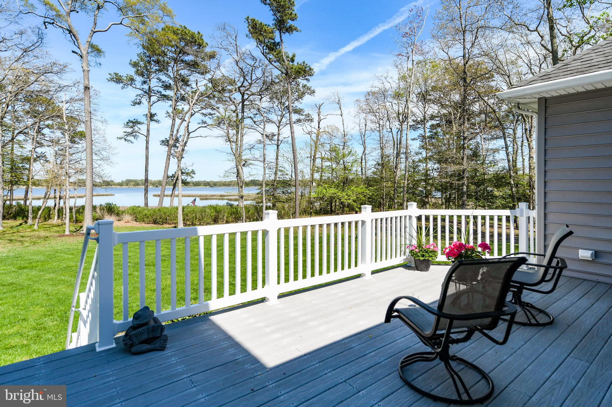 INDIAN CREEK - Residential