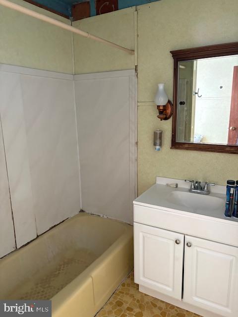 LESTER - Residential