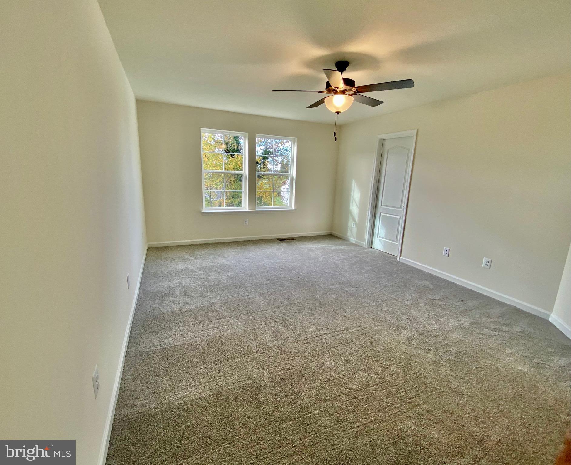 TOWNES AT TATE MANOR - Residential Lease