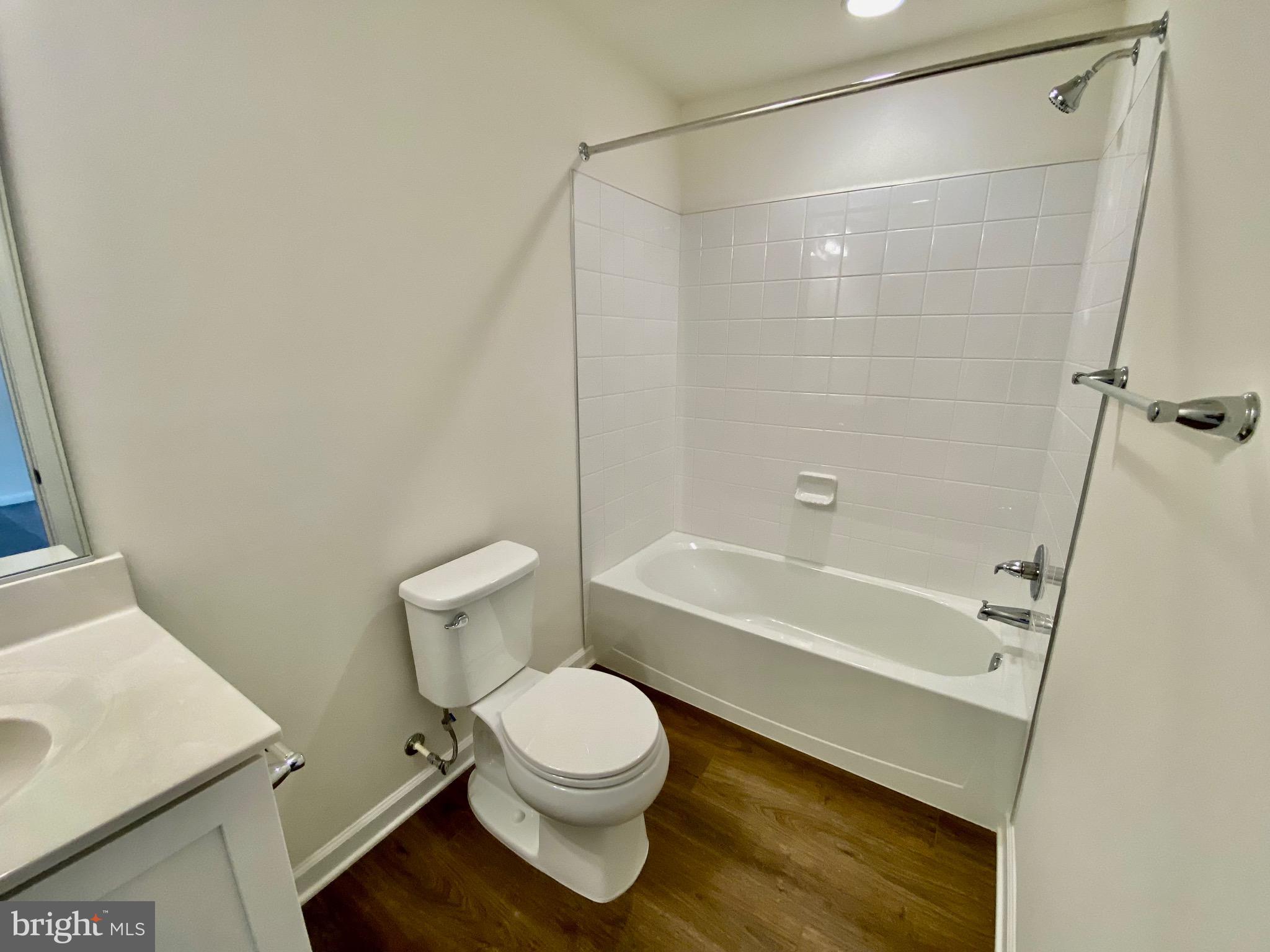 TOWNES AT TATE MANOR - Residential Lease