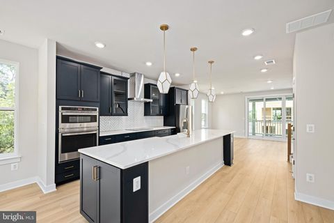 44577 STRABANE TERRACE ASHBURN VA 20147