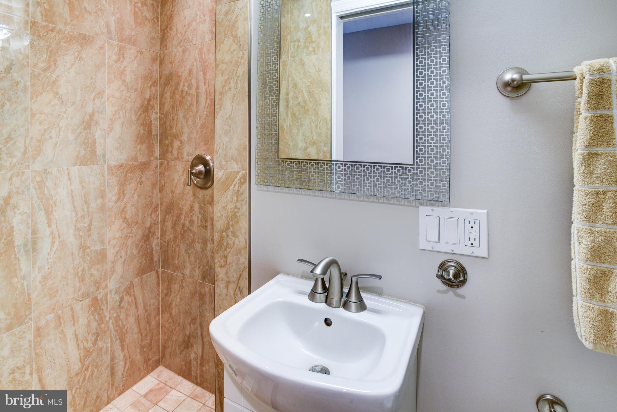 GEORGETOWN - Residential Lease