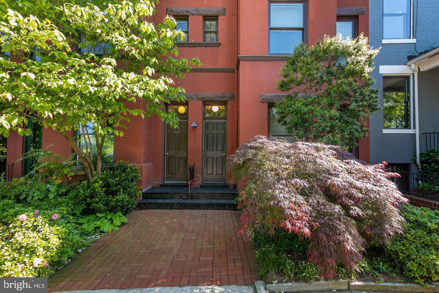 GEORGETOWN - Residential Lease
