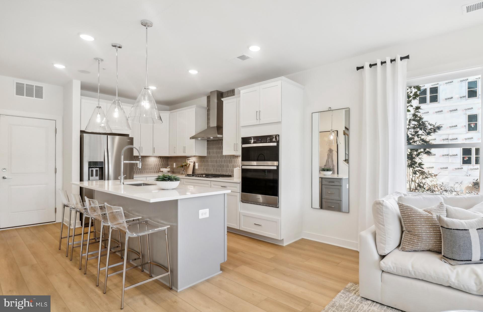 FARMSTEAD DISTRICT - Residential