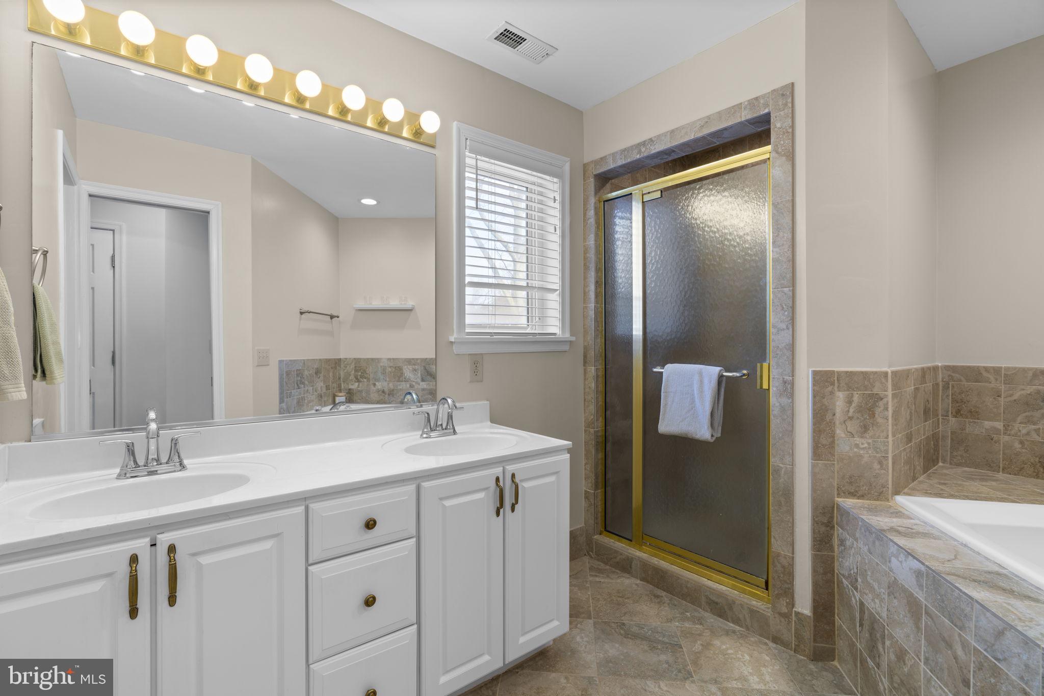 ULMSTEAD ESTATES - Residential