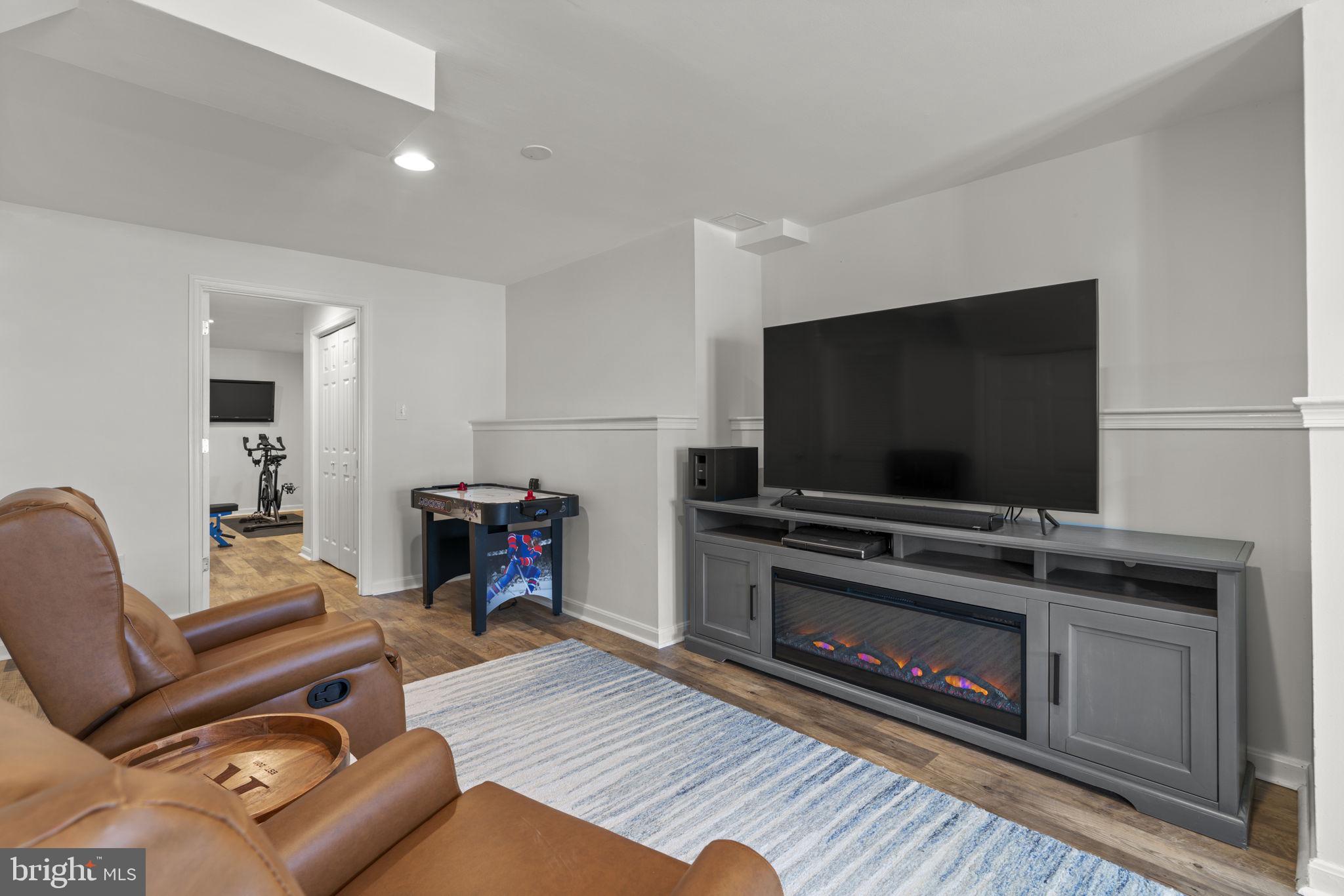 ULMSTEAD ESTATES - Residential