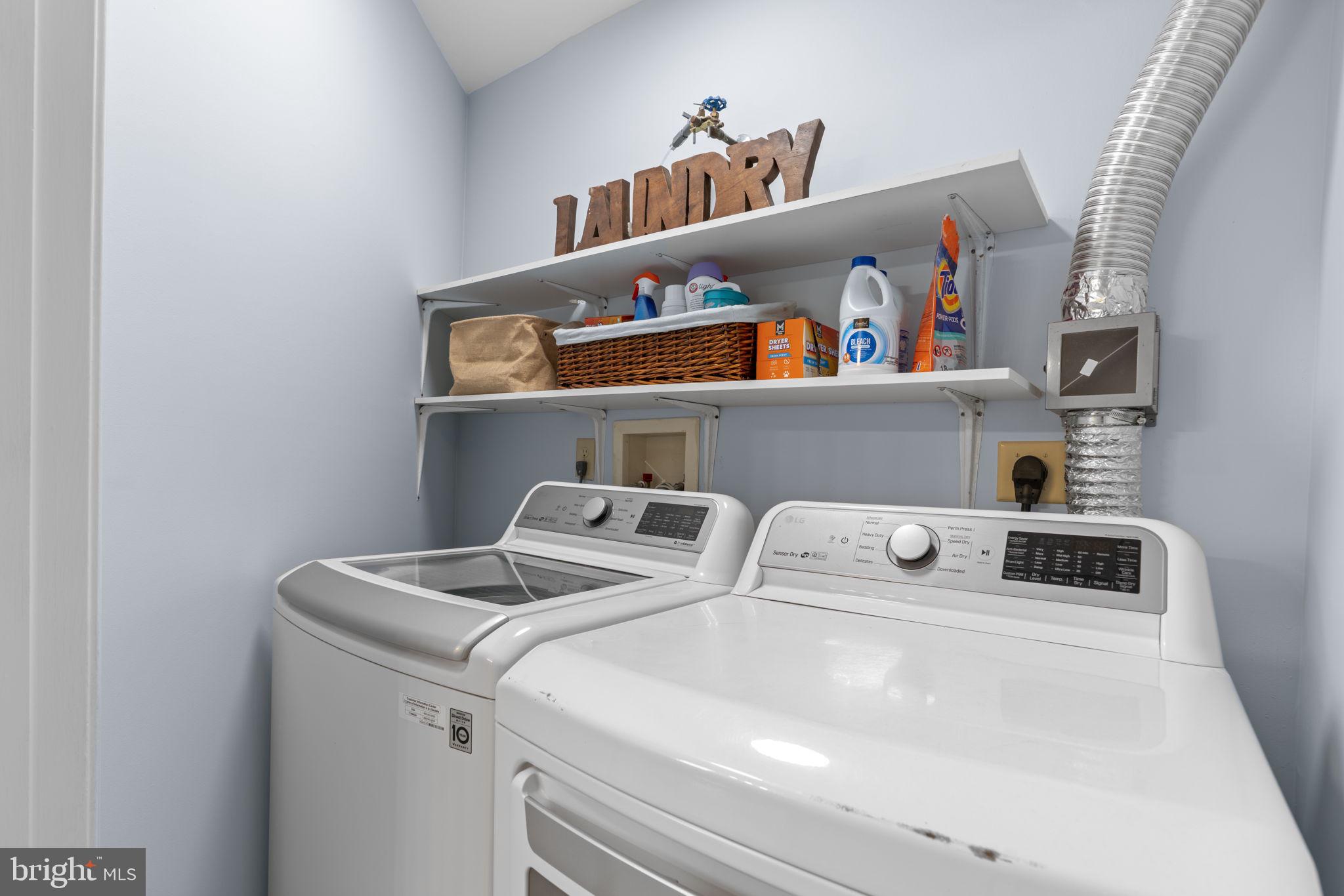 ULMSTEAD ESTATES - Residential