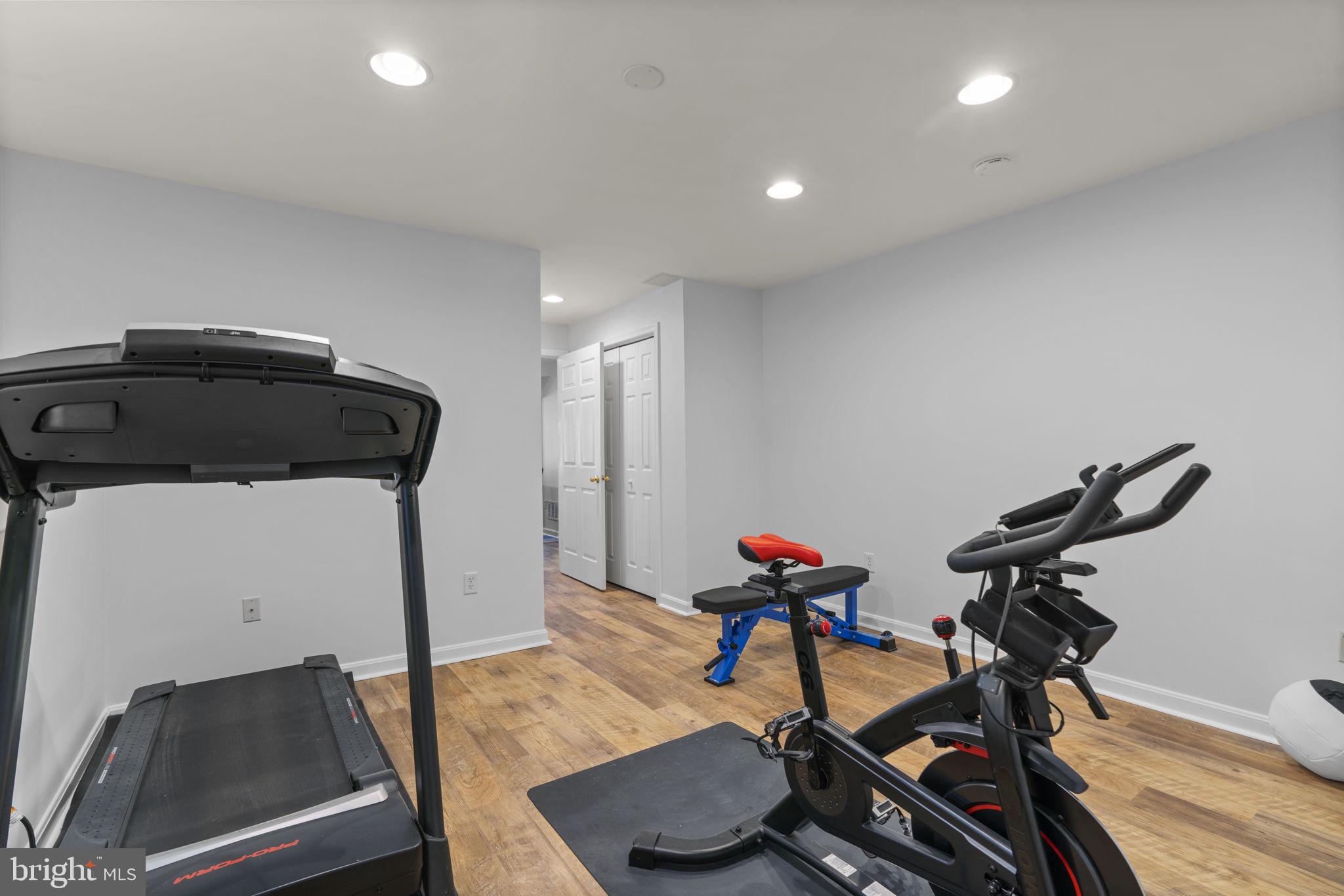 ULMSTEAD ESTATES - Residential