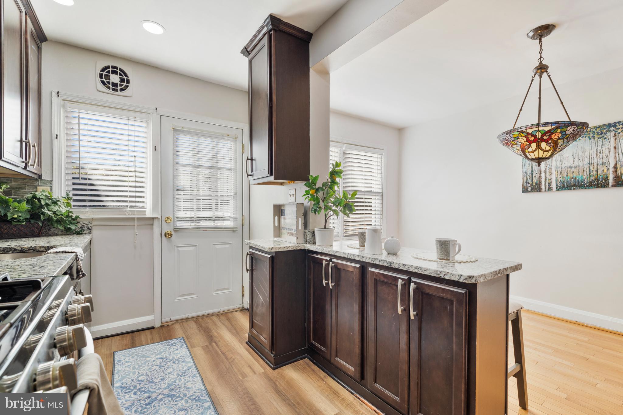 HAWTHORNE - Residential