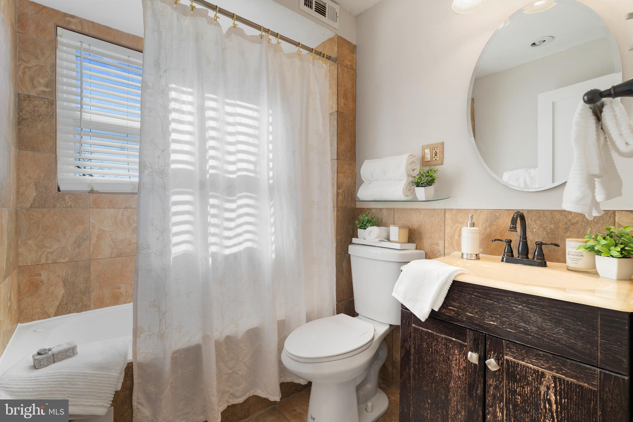 HAWTHORNE - Residential