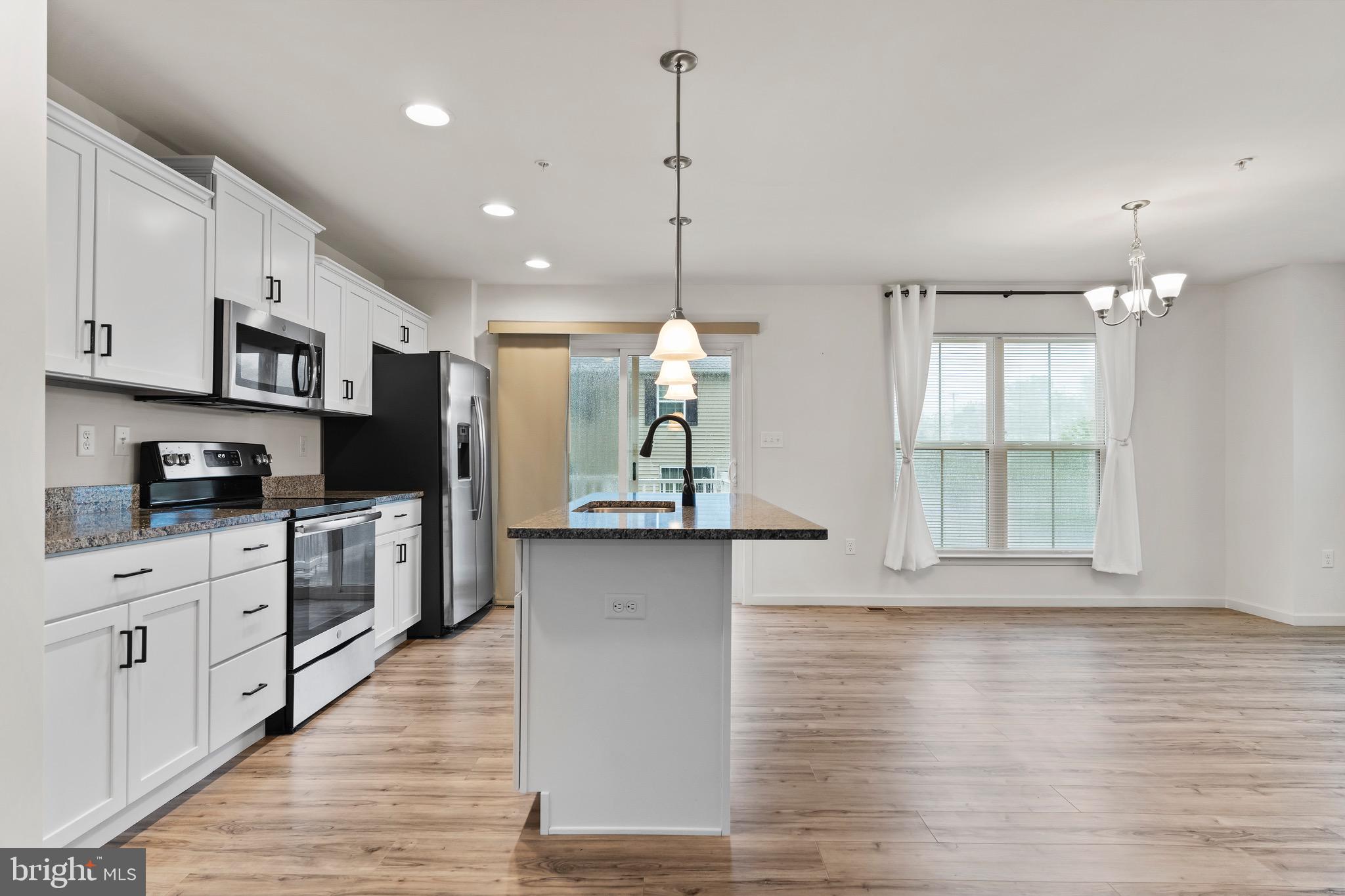 CREEKVALE - Residential