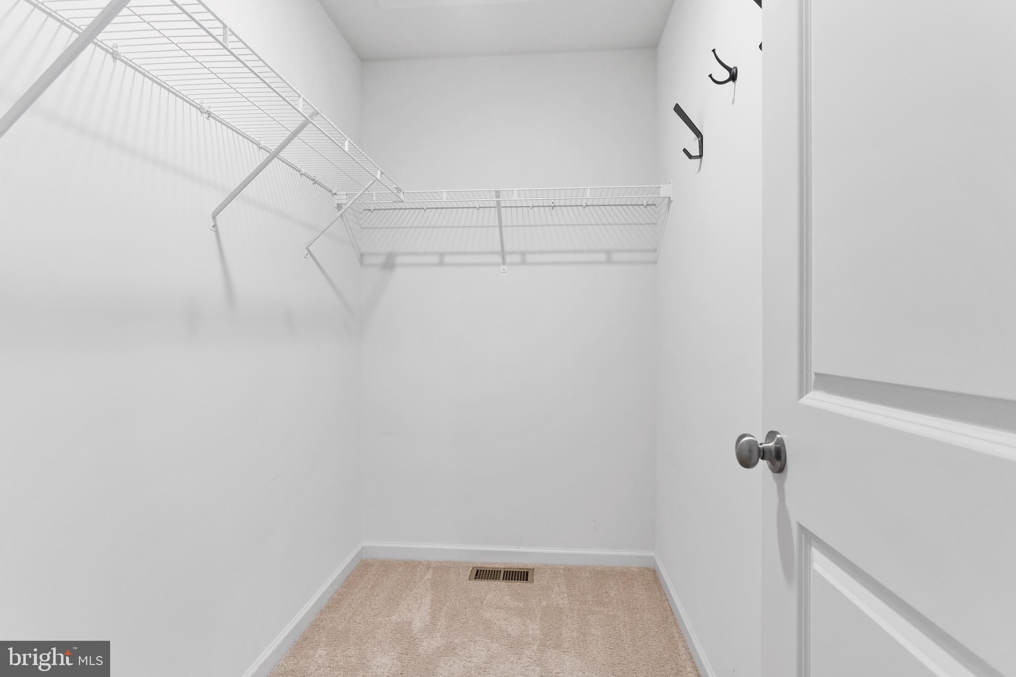 CREEKVALE - Residential