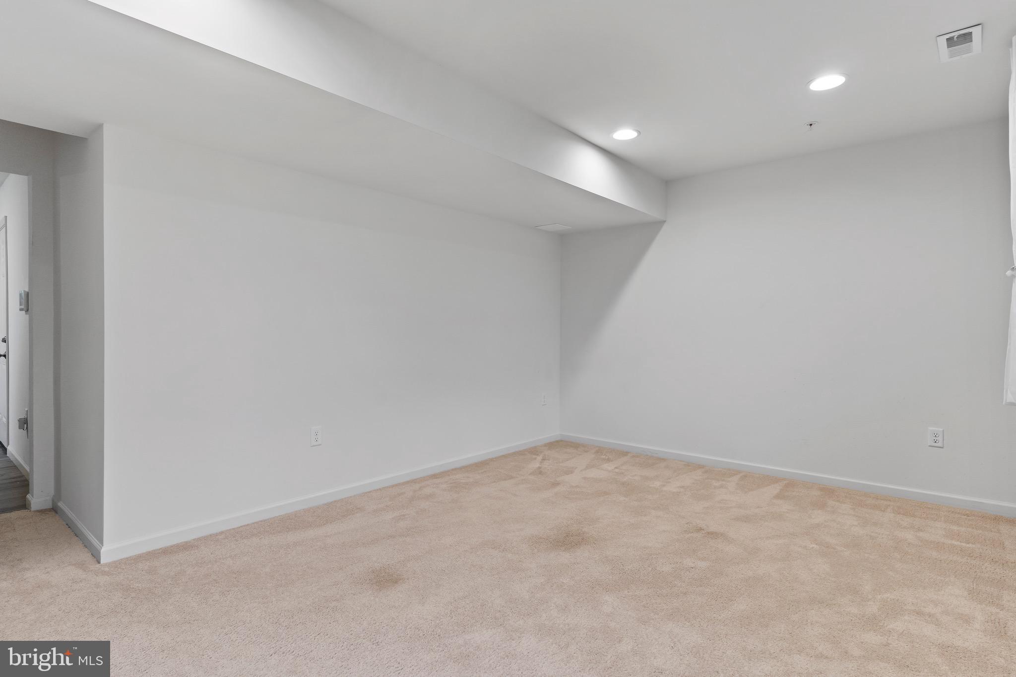 CREEKVALE - Residential