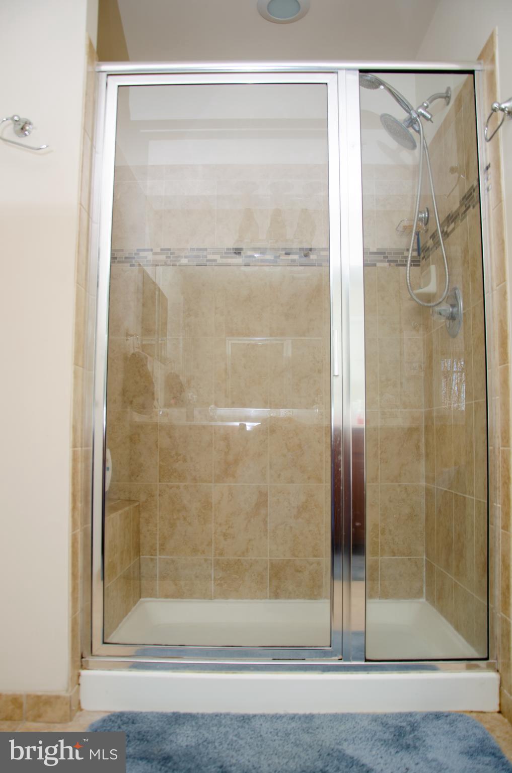 KINGSVIEW - Residential