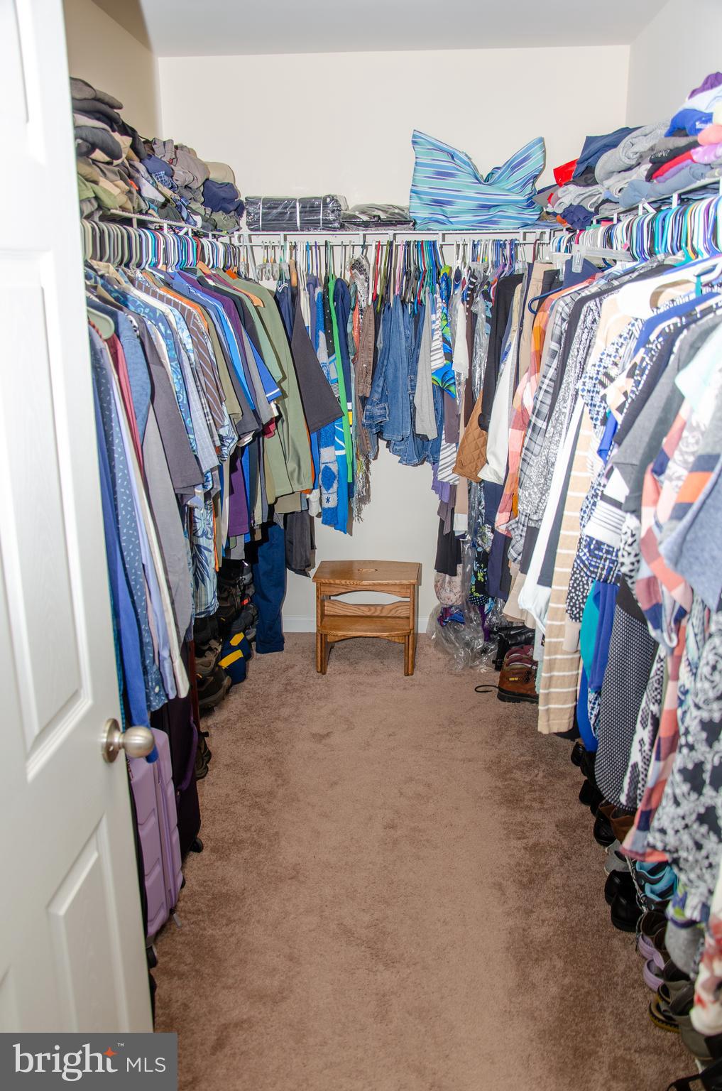 KINGSVIEW - Residential