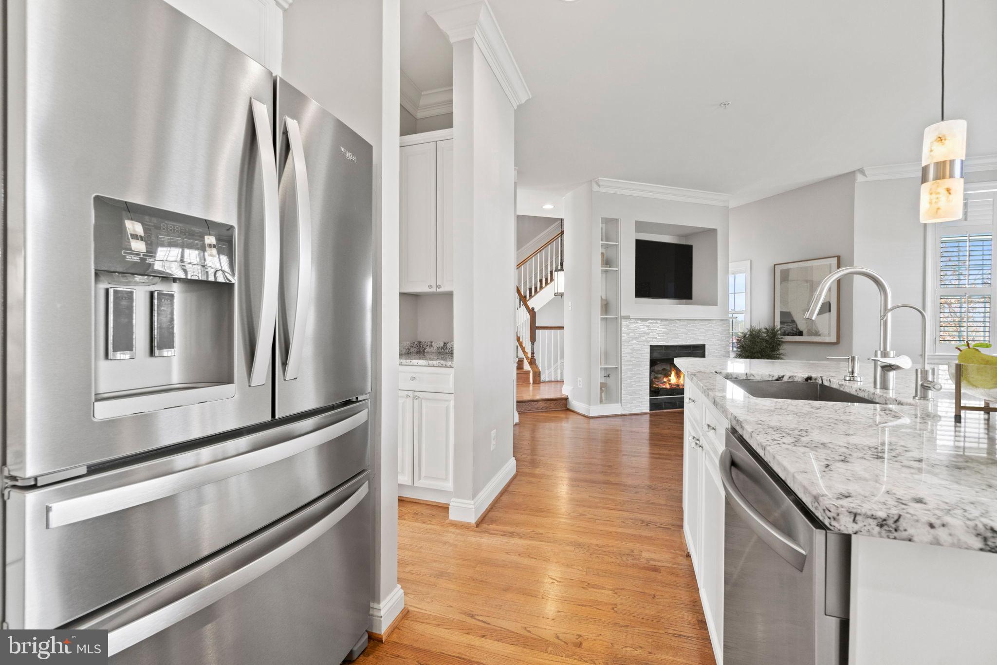 WEST MARKET - Residential Lease