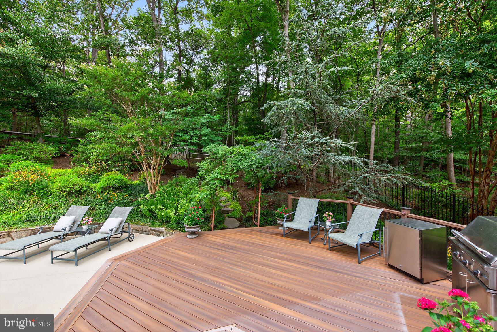 BALMORAL GREENS - Residential