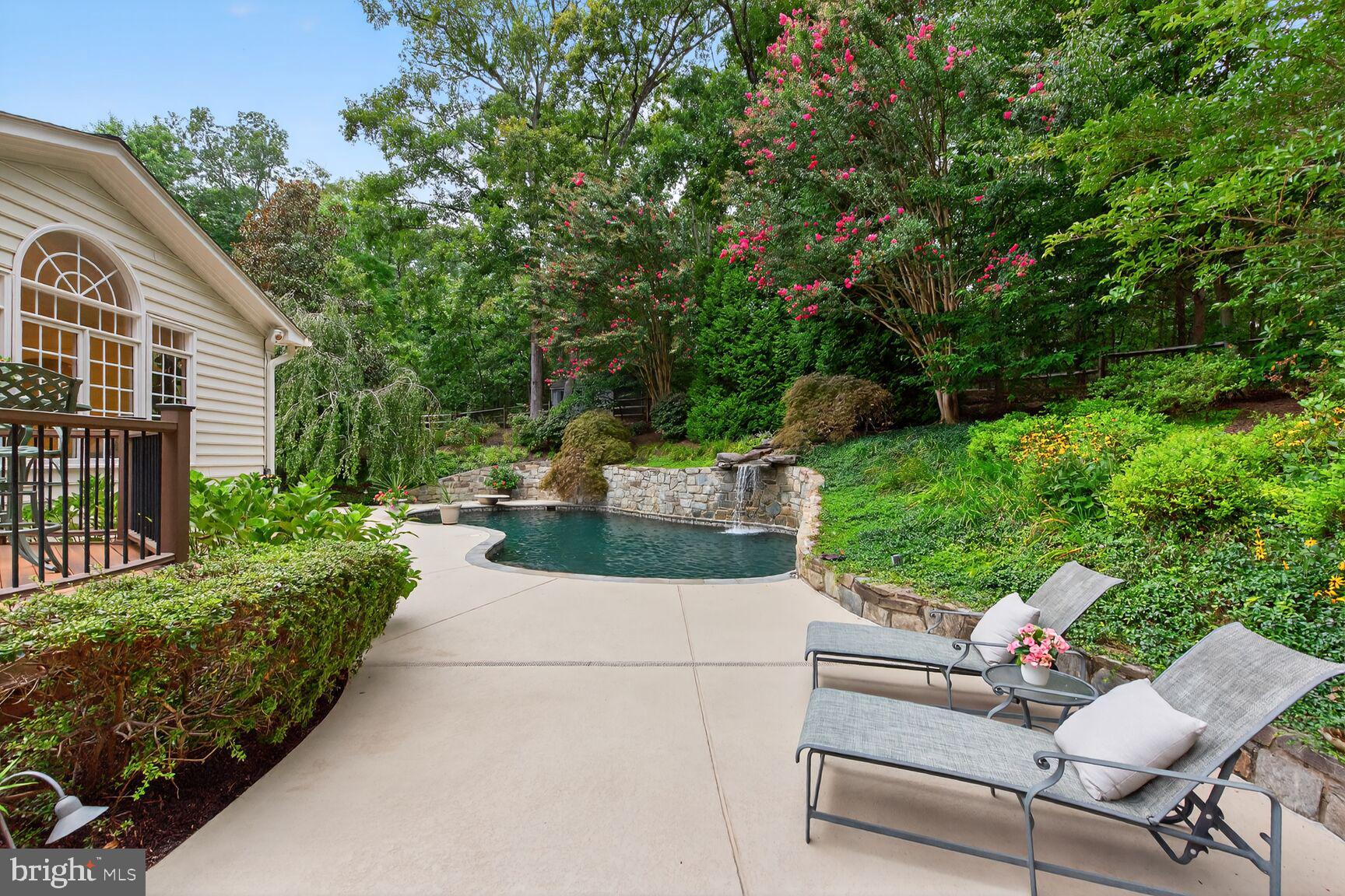 BALMORAL GREENS - Residential