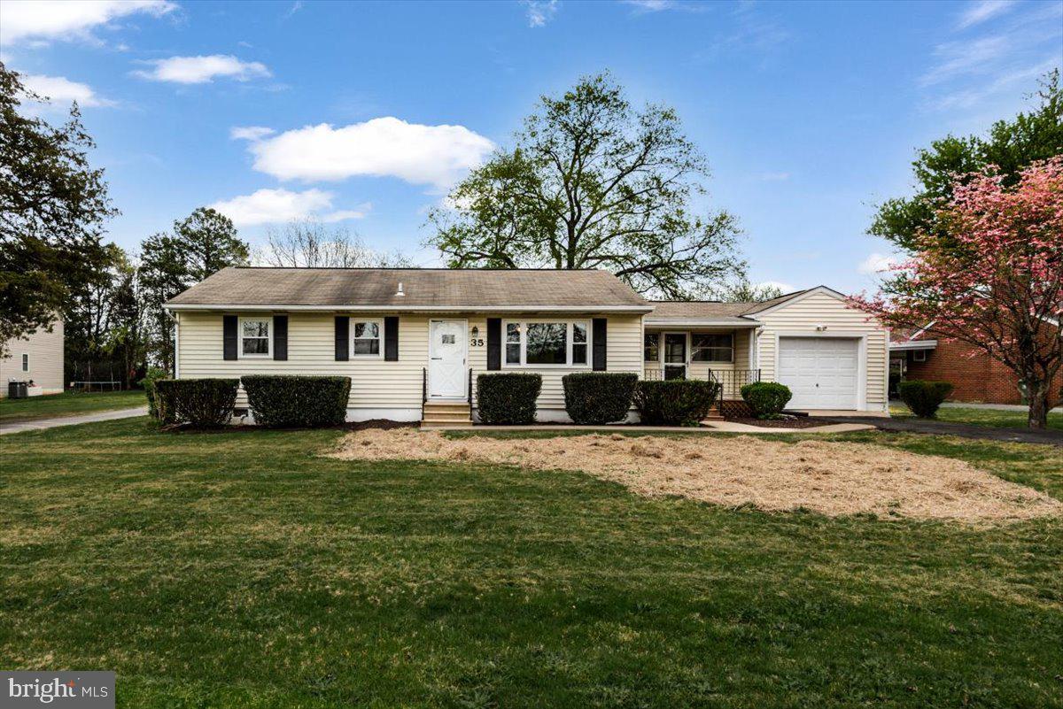 PEACH LAWN - Residential