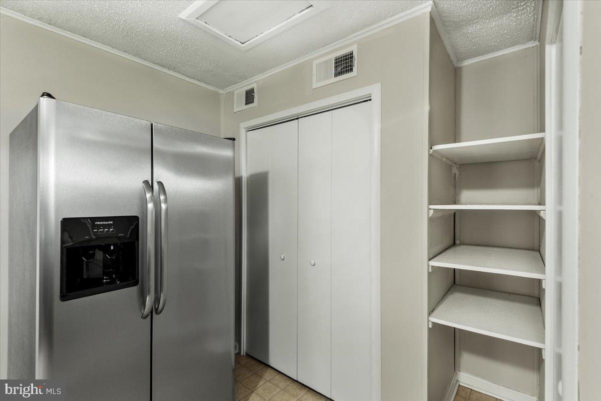 PEACH LAWN - Residential