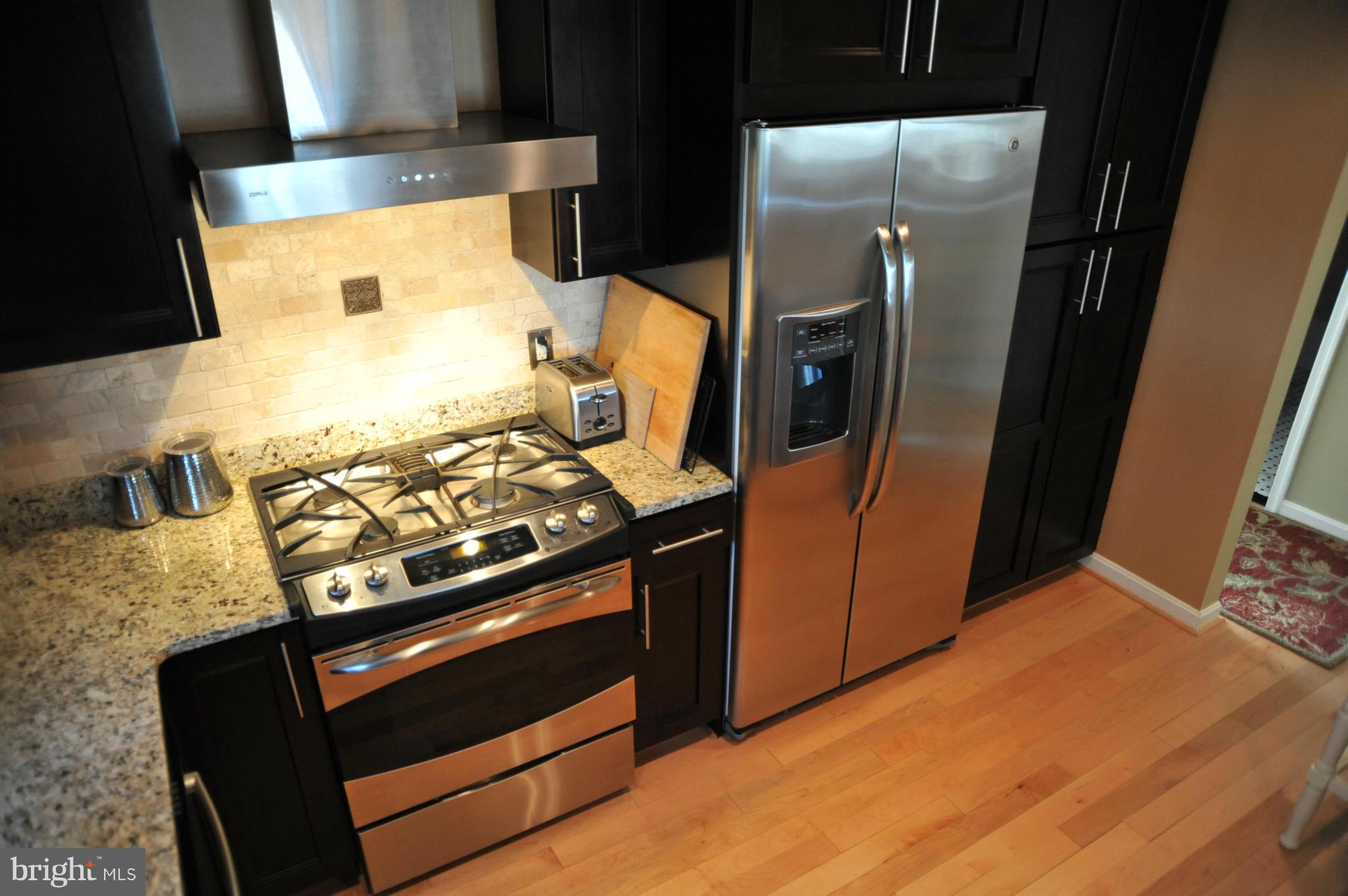ASHBURN VILLAGE - Residential