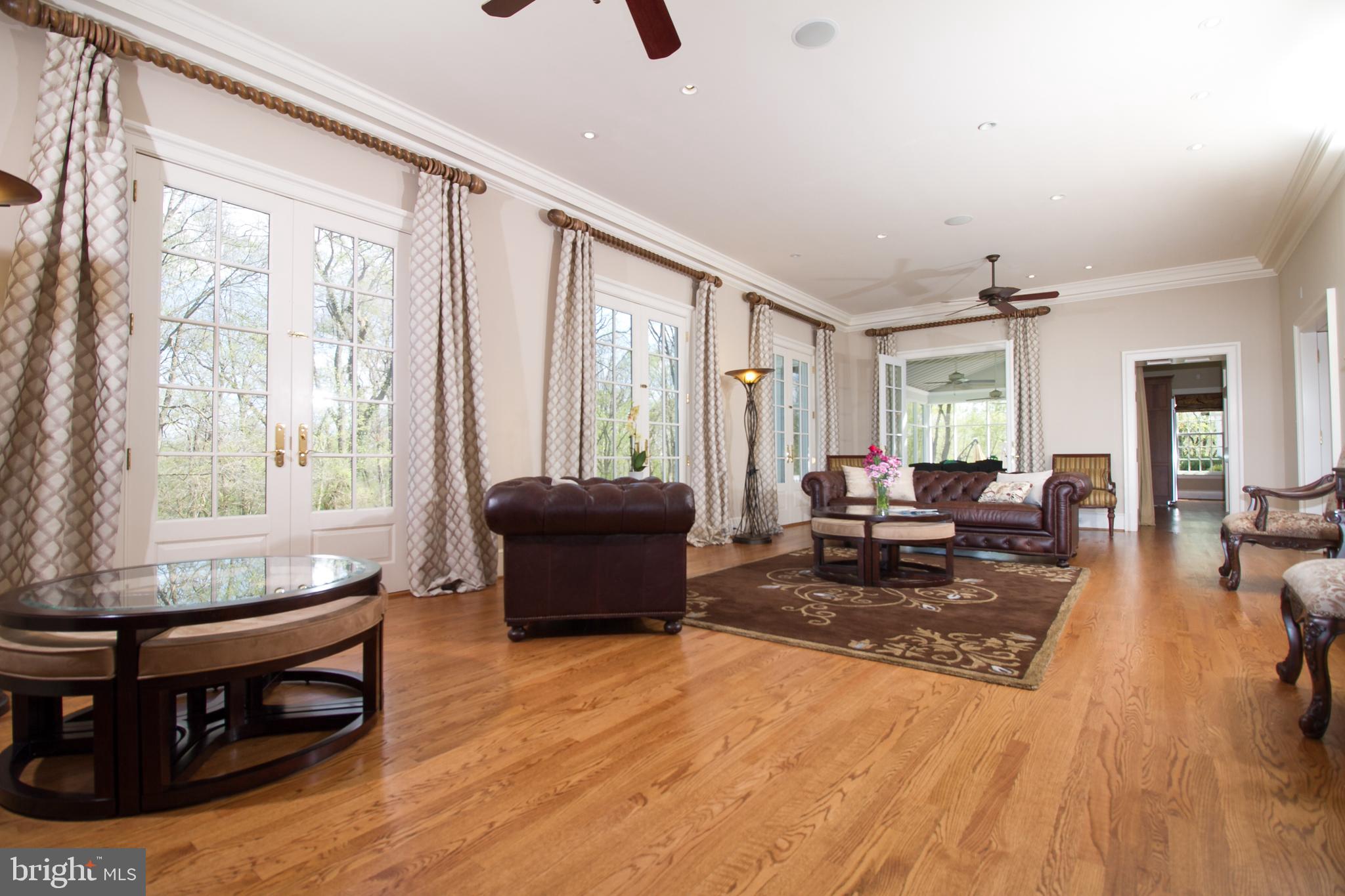 BIG SPRING FARM - Residential