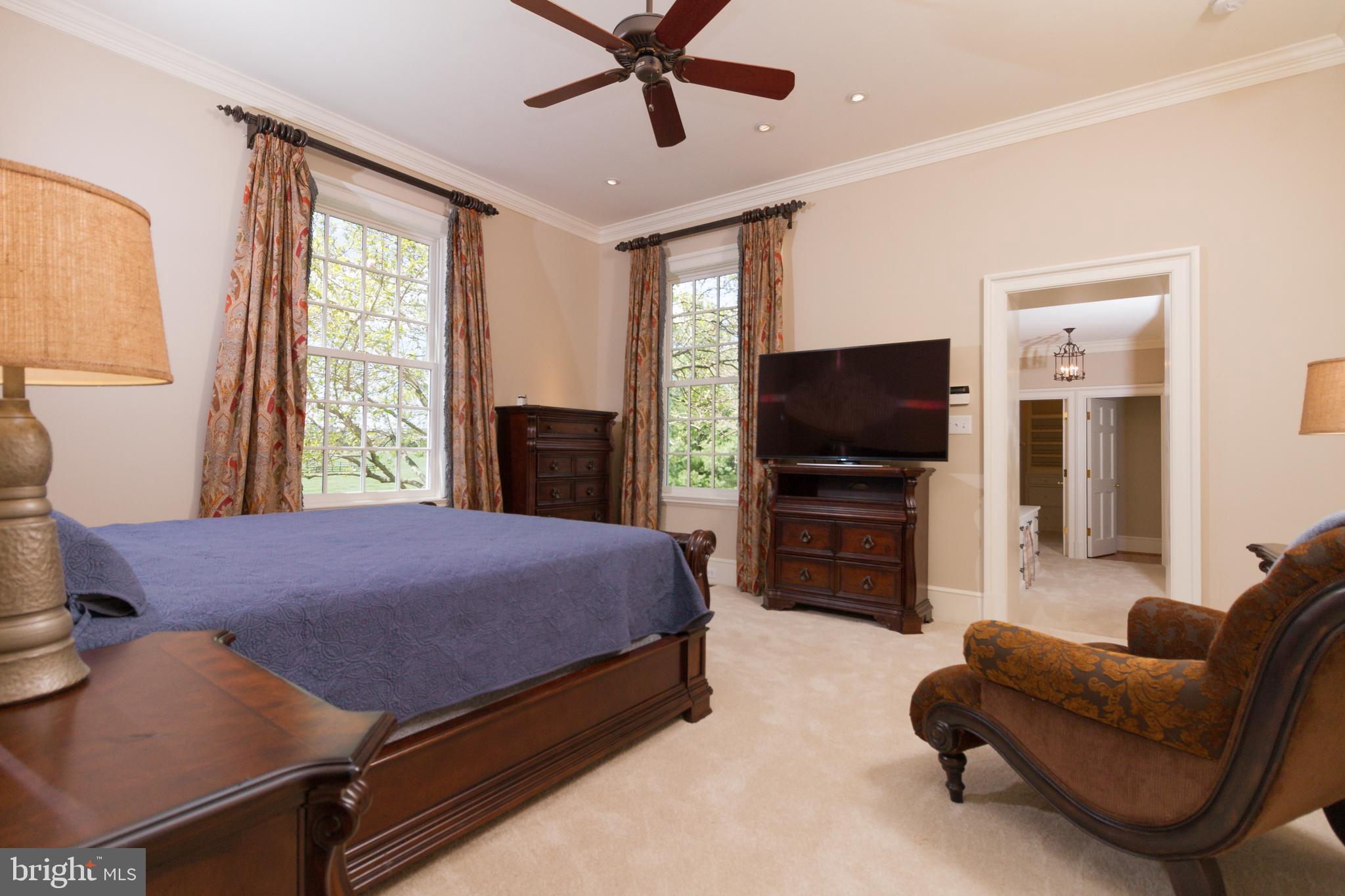 BIG SPRING FARM - Residential