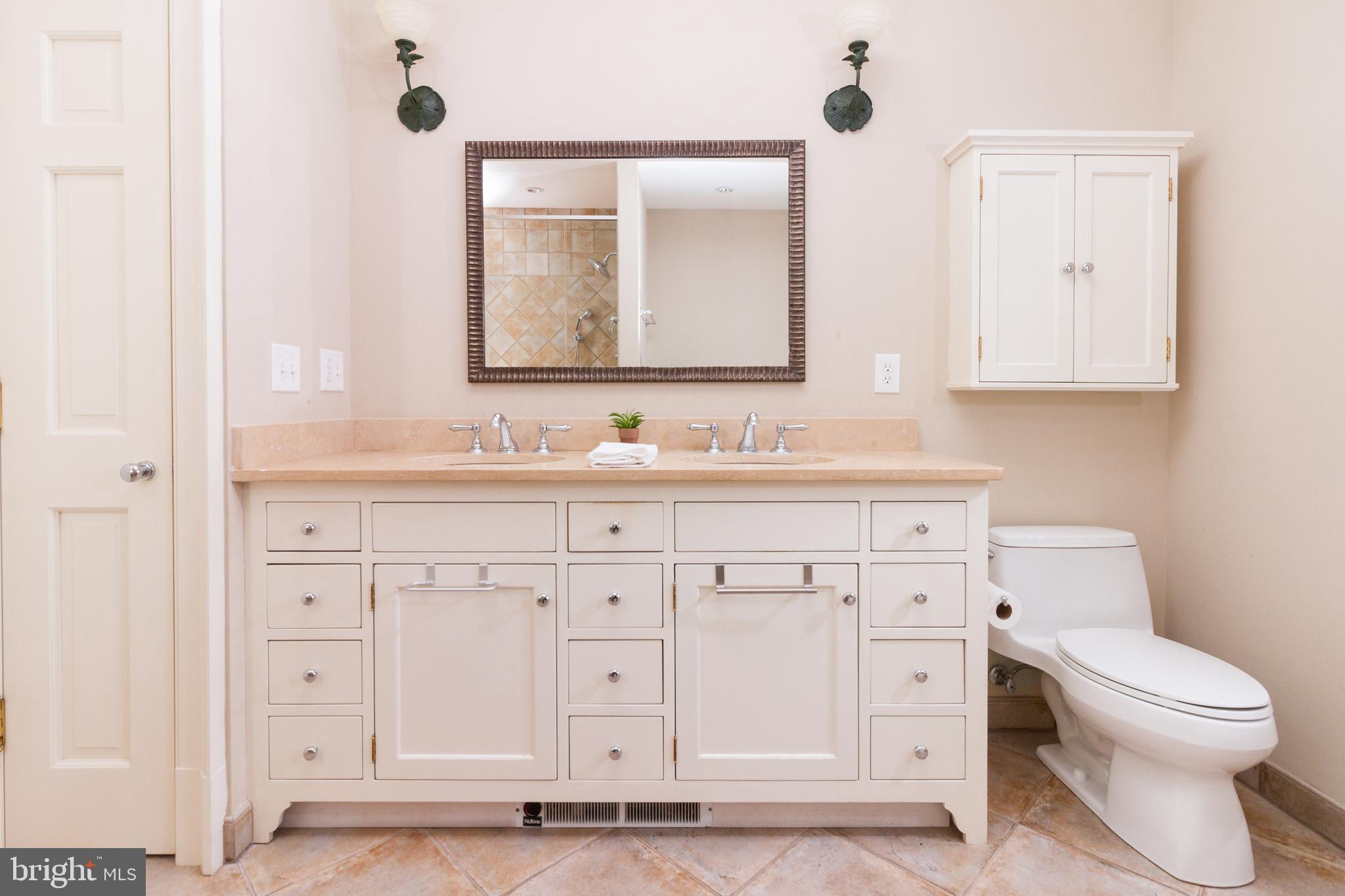 BIG SPRING FARM - Residential