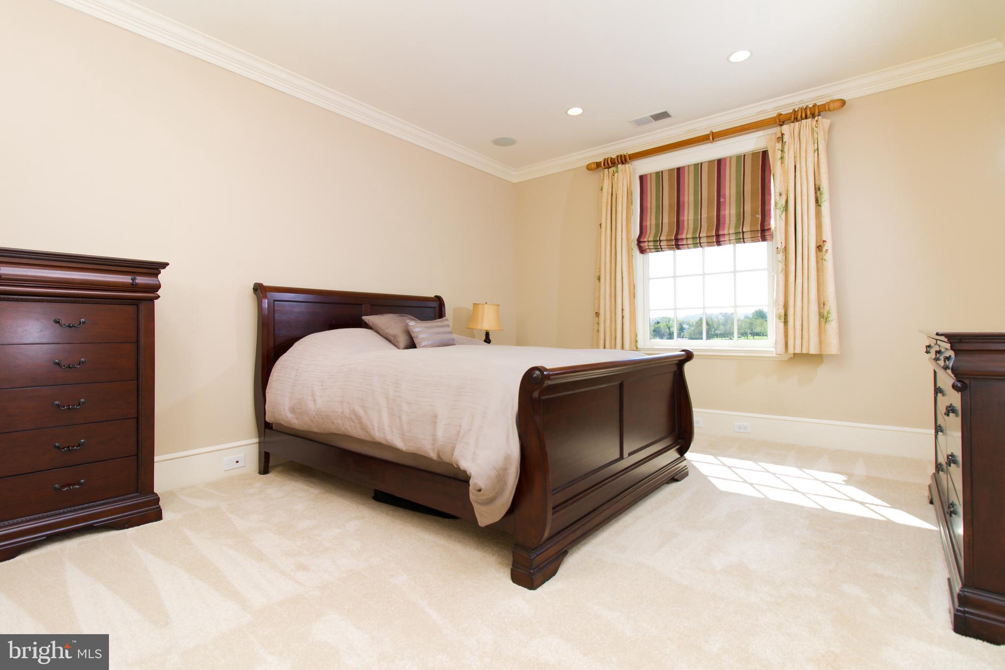 BIG SPRING FARM - Residential