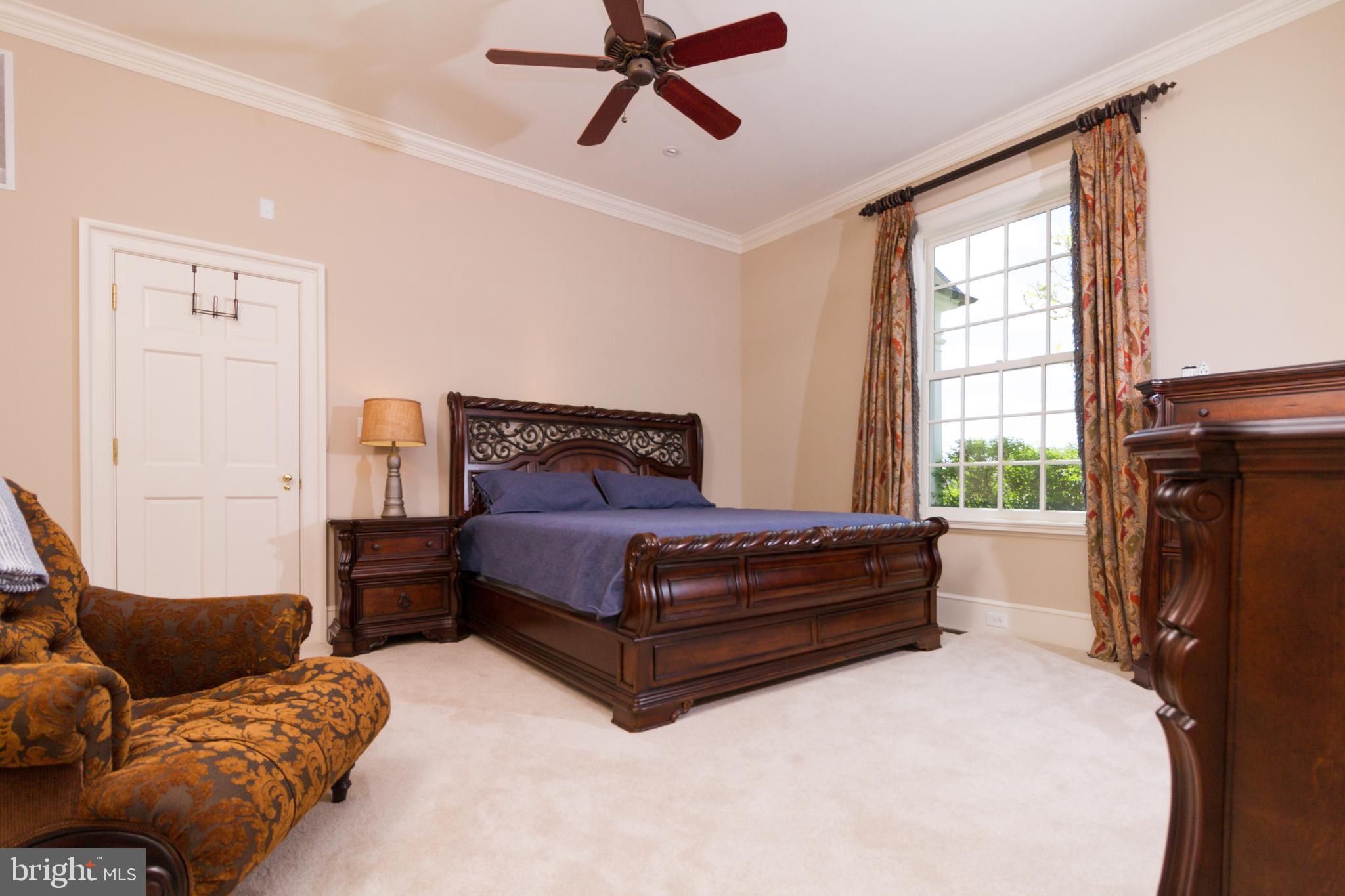 BIG SPRING FARM - Residential