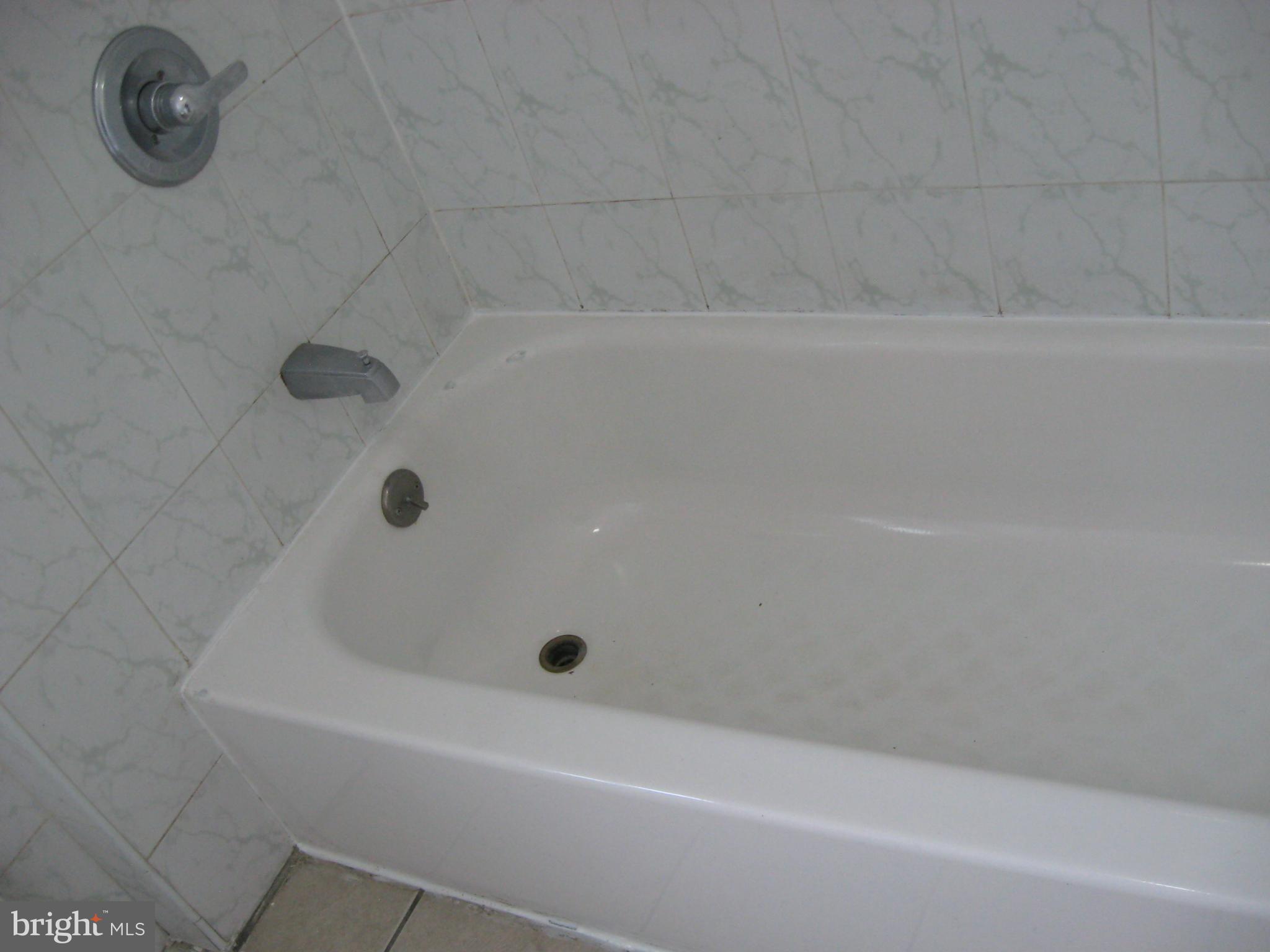 KENSINGTON - Residential