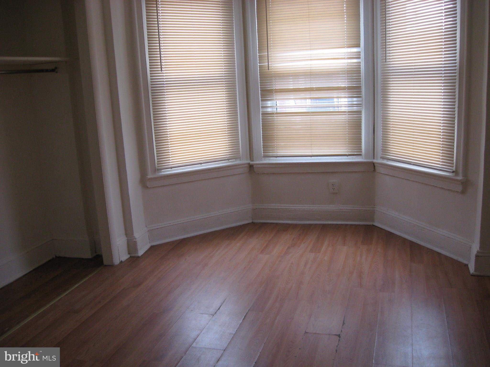 KENSINGTON - Residential