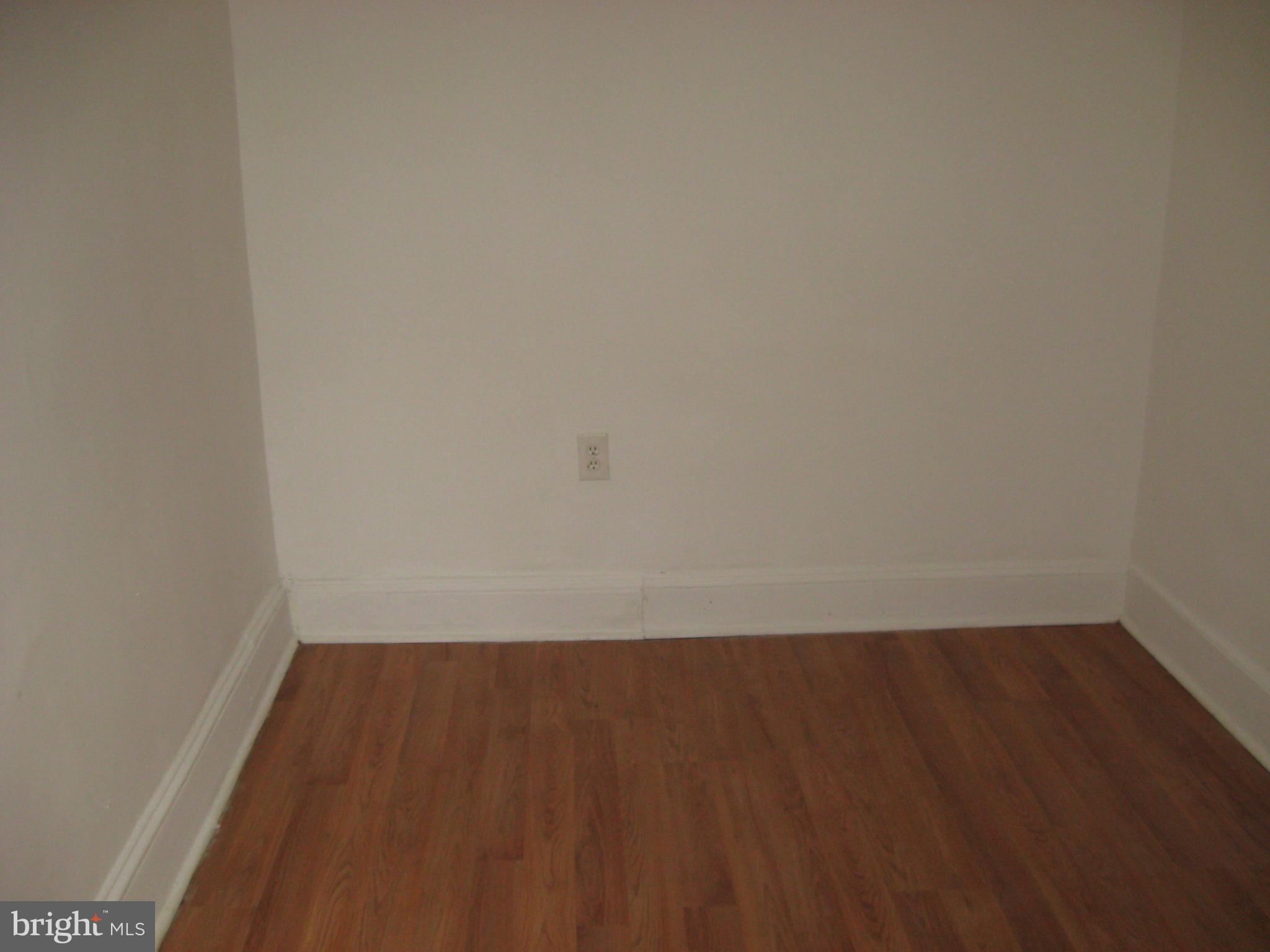 KENSINGTON - Residential