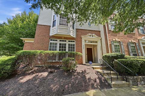 Photo of 2584 Eastbourne Drive, WOODBRIDGE, VA 22191 (MLS # VAPW2128006)