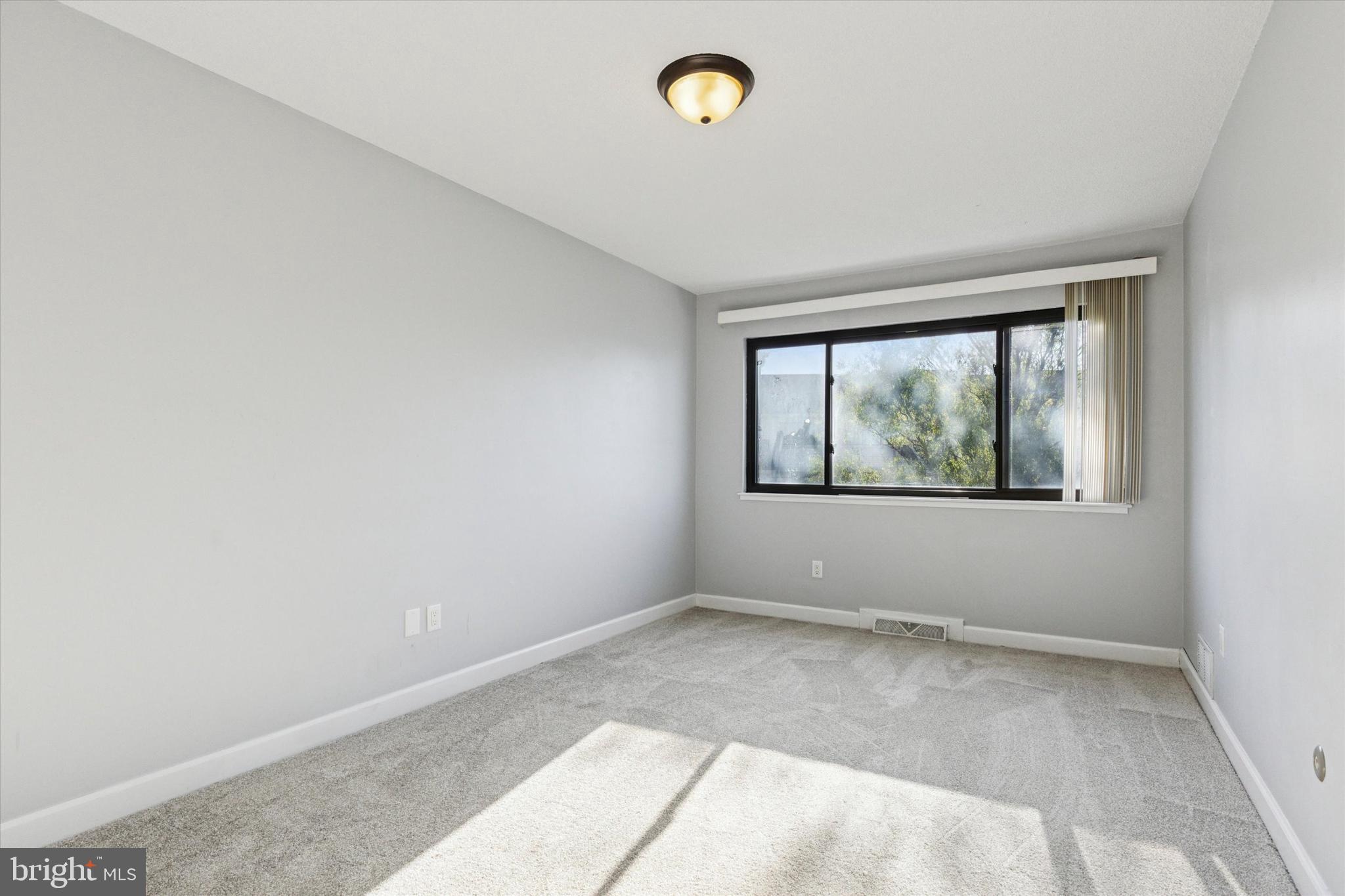 TOWAMENCIN CONDOS - Residential