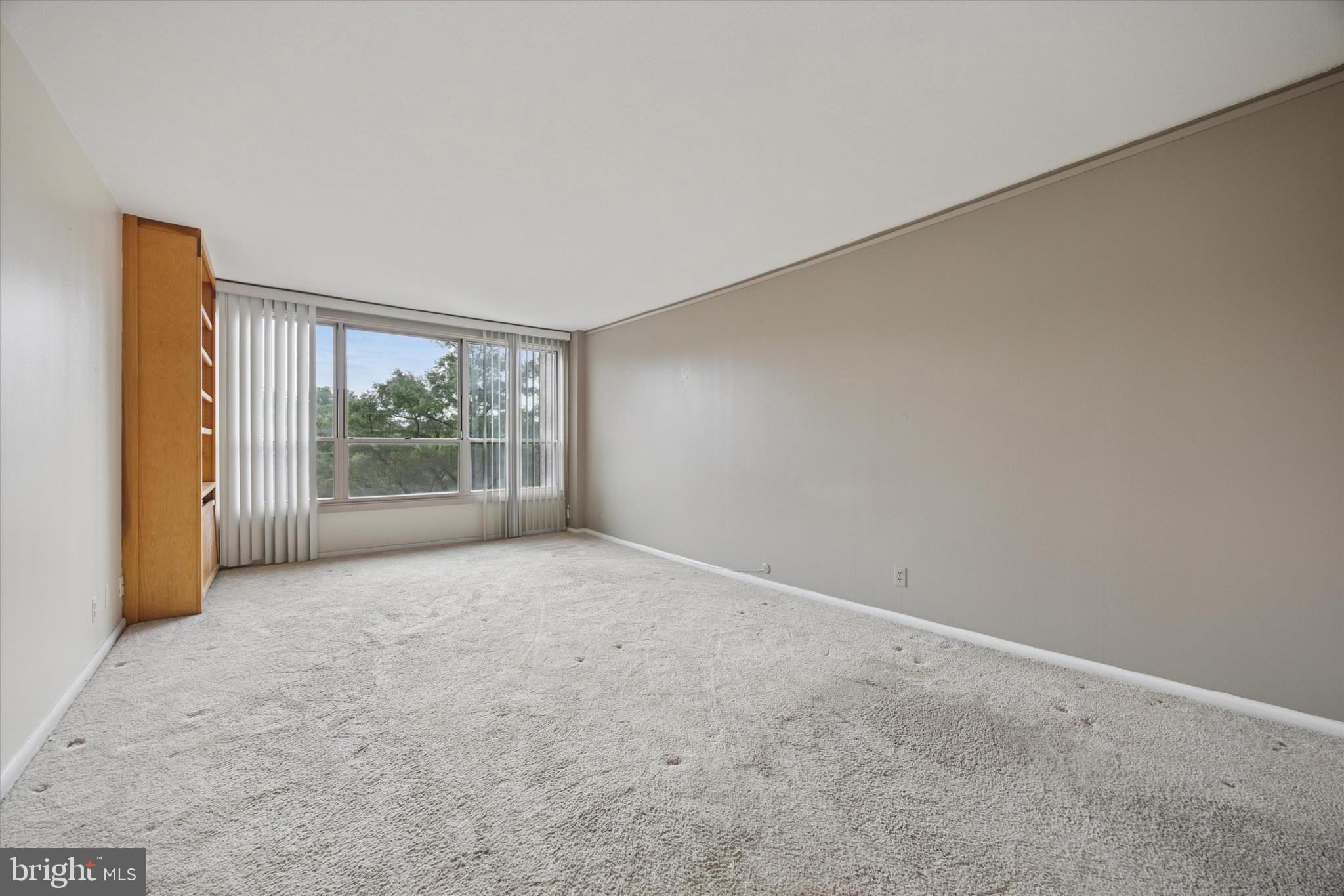 GREEN HILL - Residential