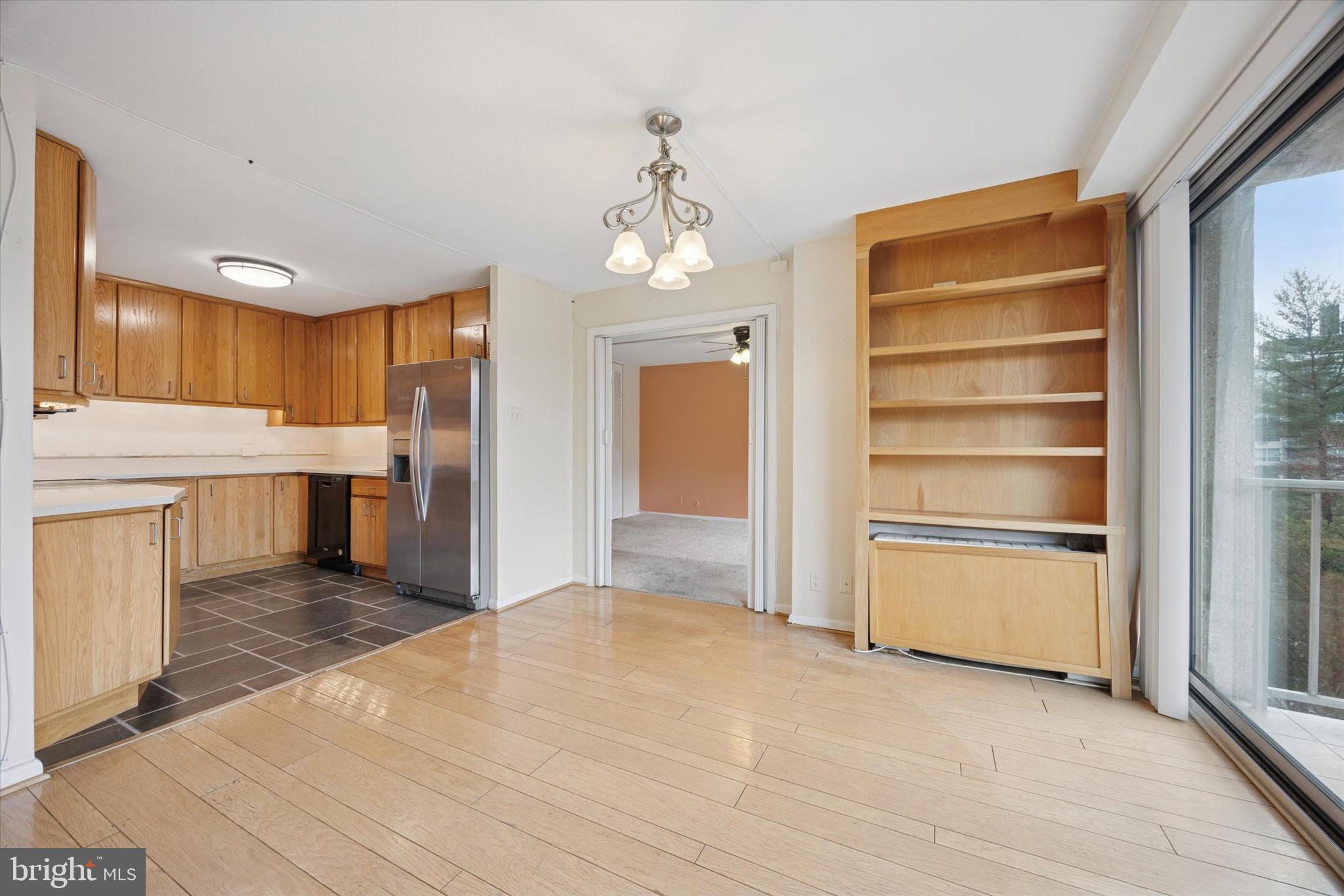 GREEN HILL - Residential