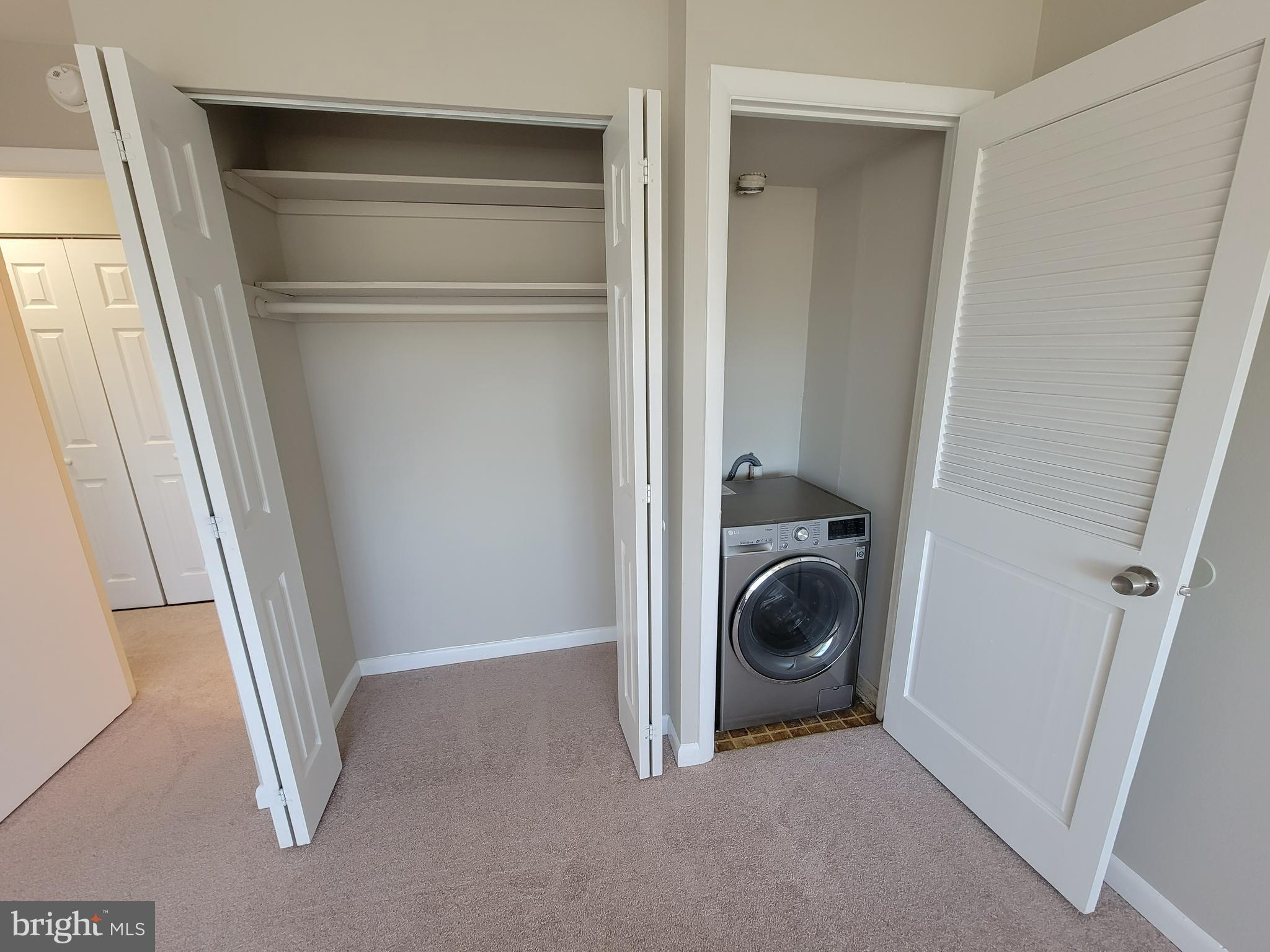 COLUMBIA - Residential Lease