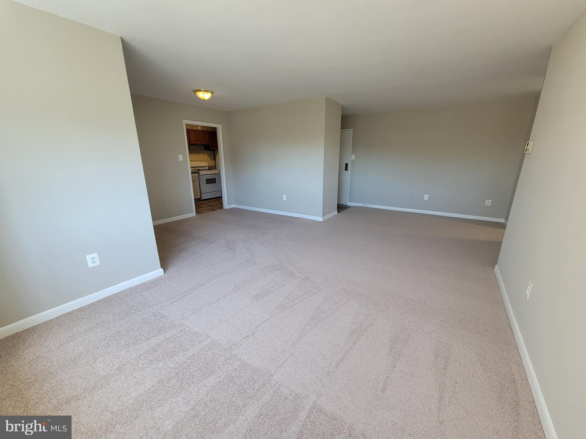 COLUMBIA - Residential Lease