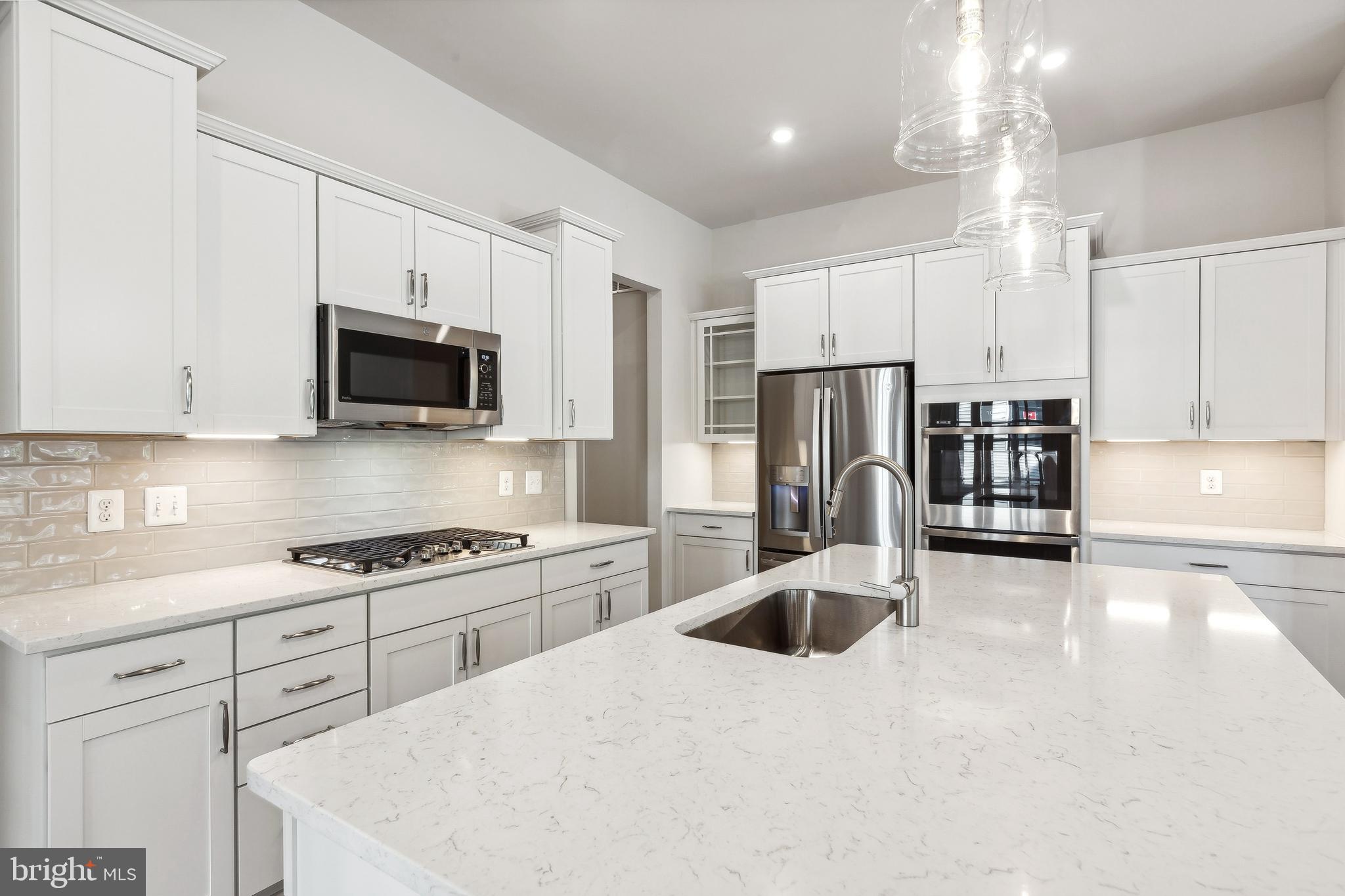 33710 HILLTOP BOULEVARD