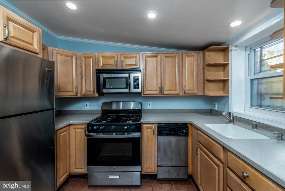 MOUNT VERNON PLACE HISTORIC DISTRICT - Residential Lease