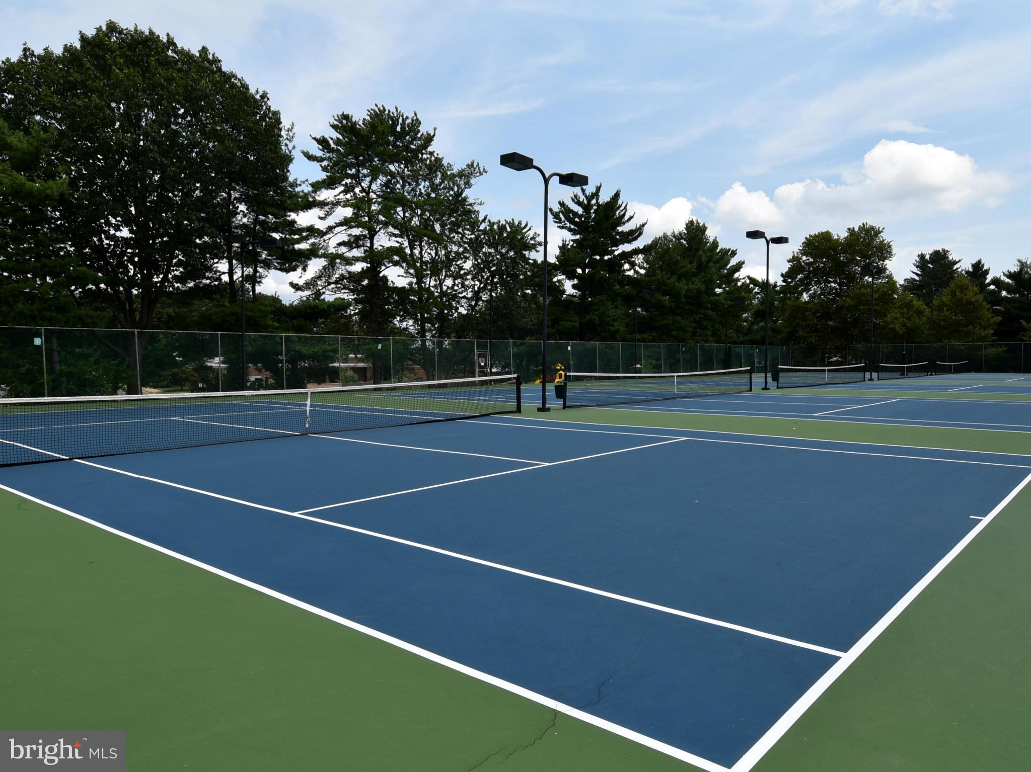 FAIRLINGTON VILLAGES - Residential