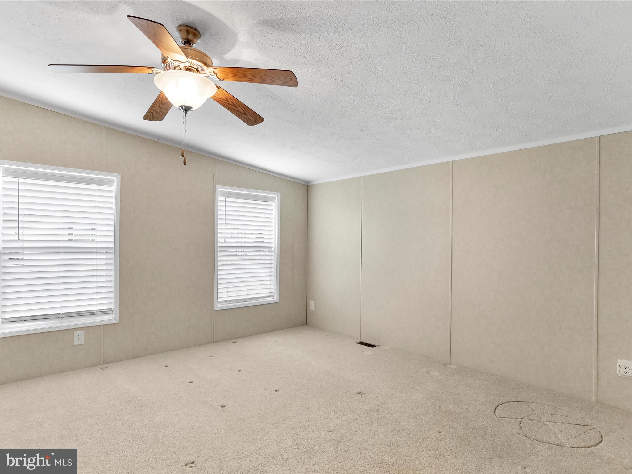 MIDDLE CREEK - Residential