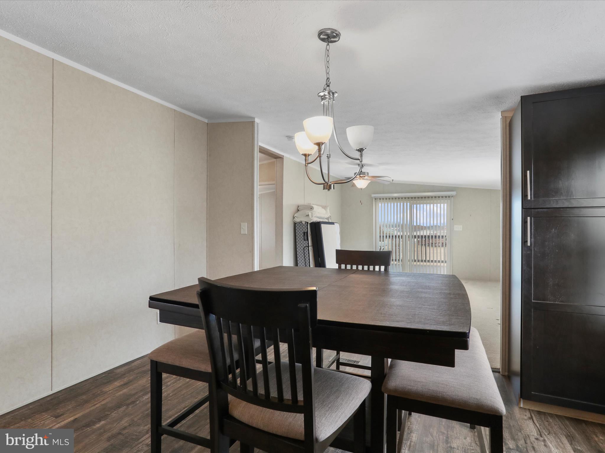 MIDDLE CREEK - Residential