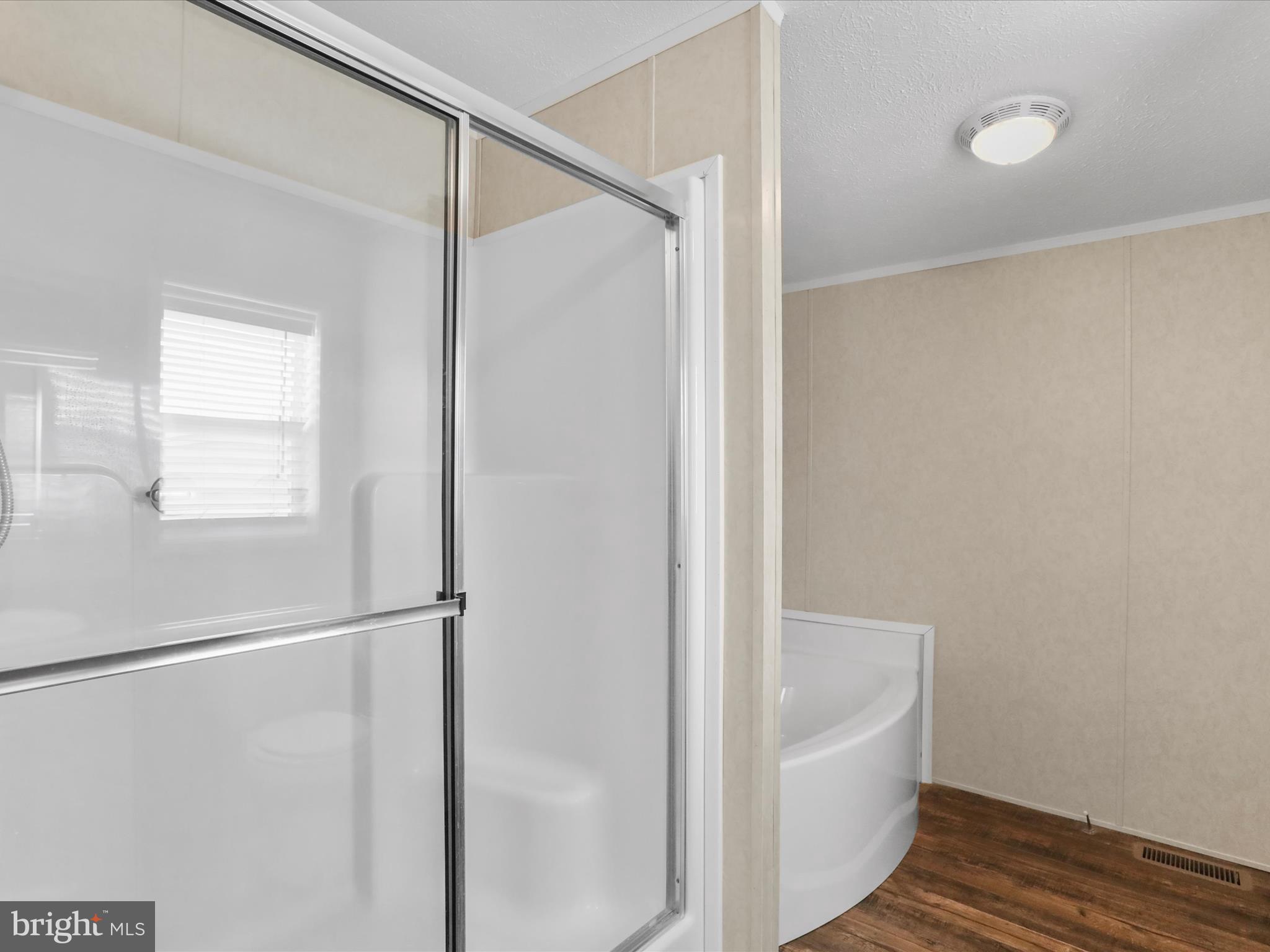 MIDDLE CREEK - Residential