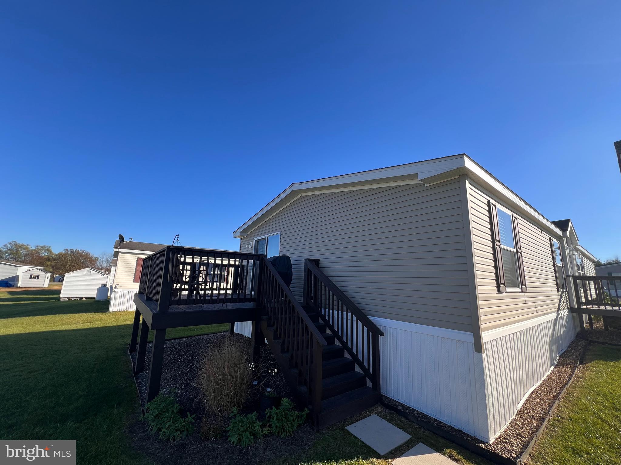 MIDDLE CREEK - Residential