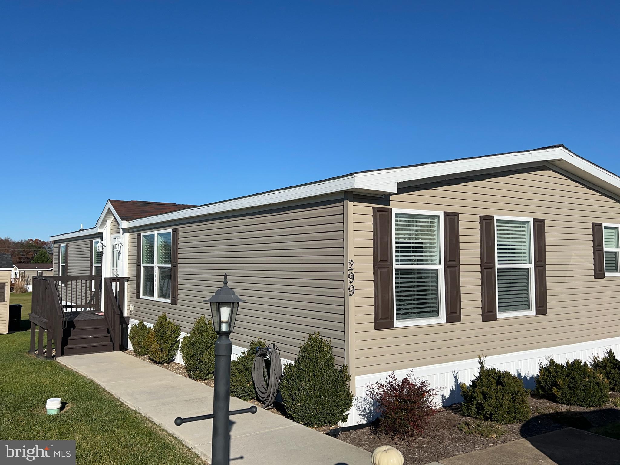 MIDDLE CREEK - Residential