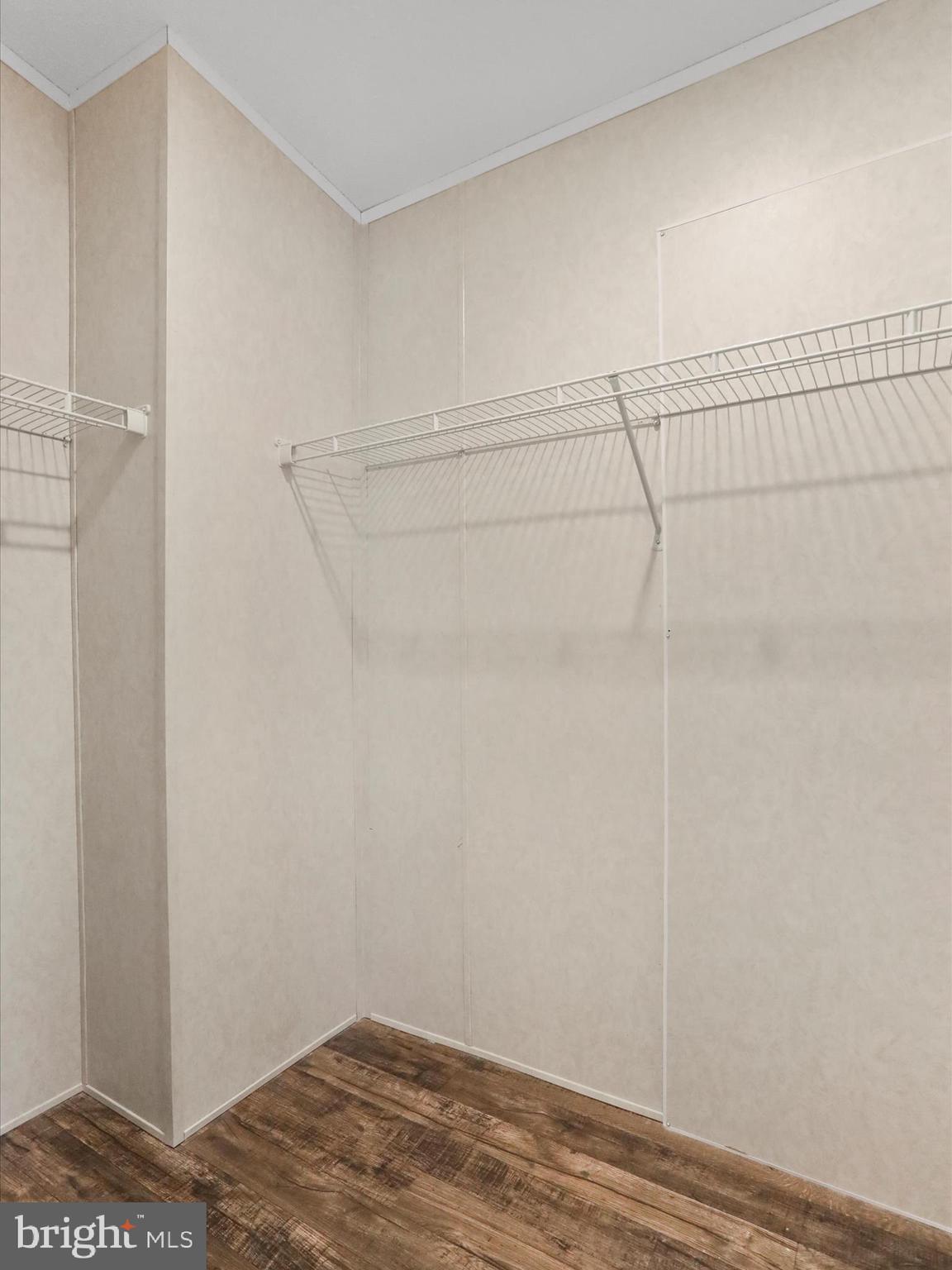 MIDDLE CREEK - Residential