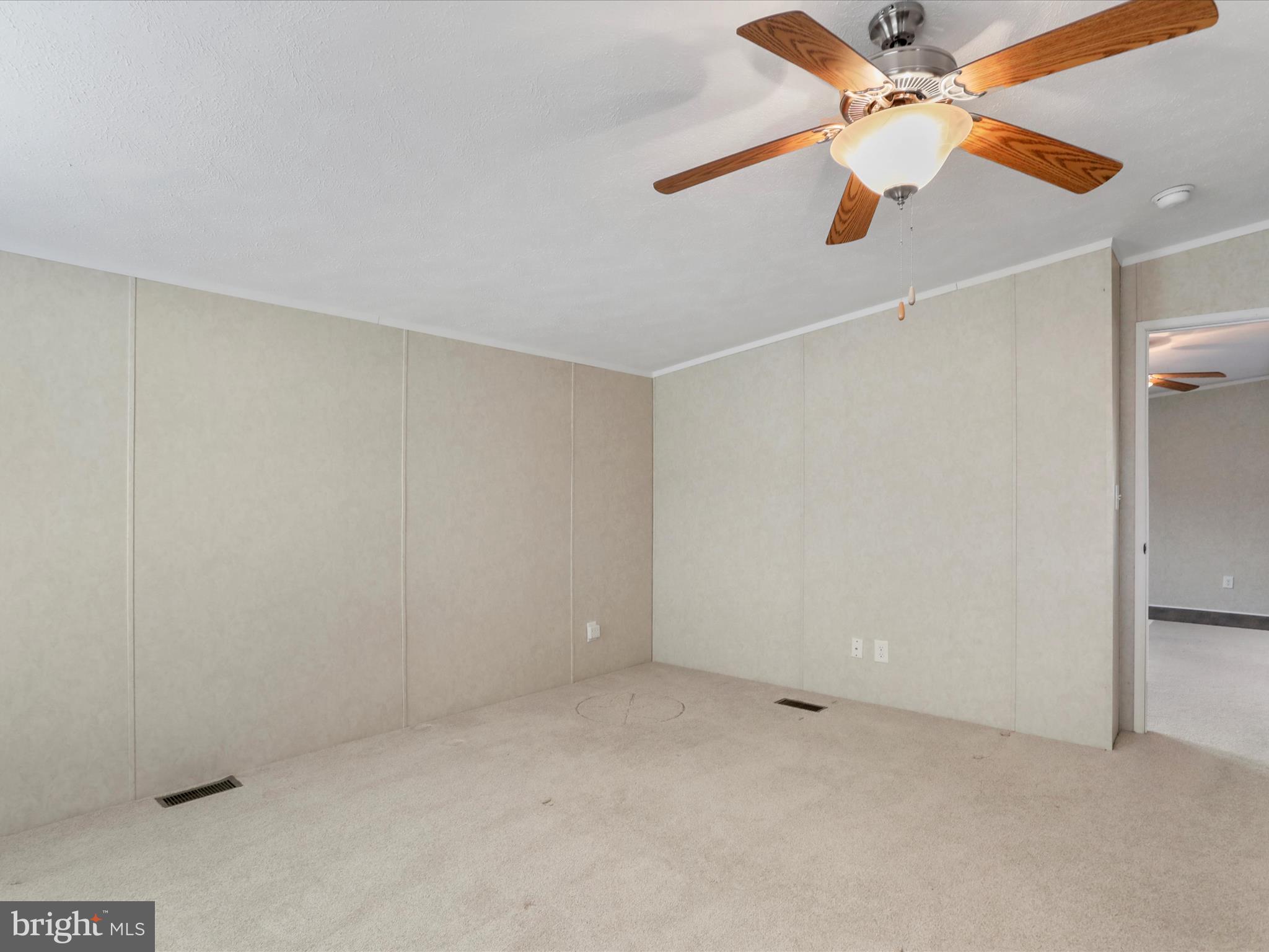 MIDDLE CREEK - Residential