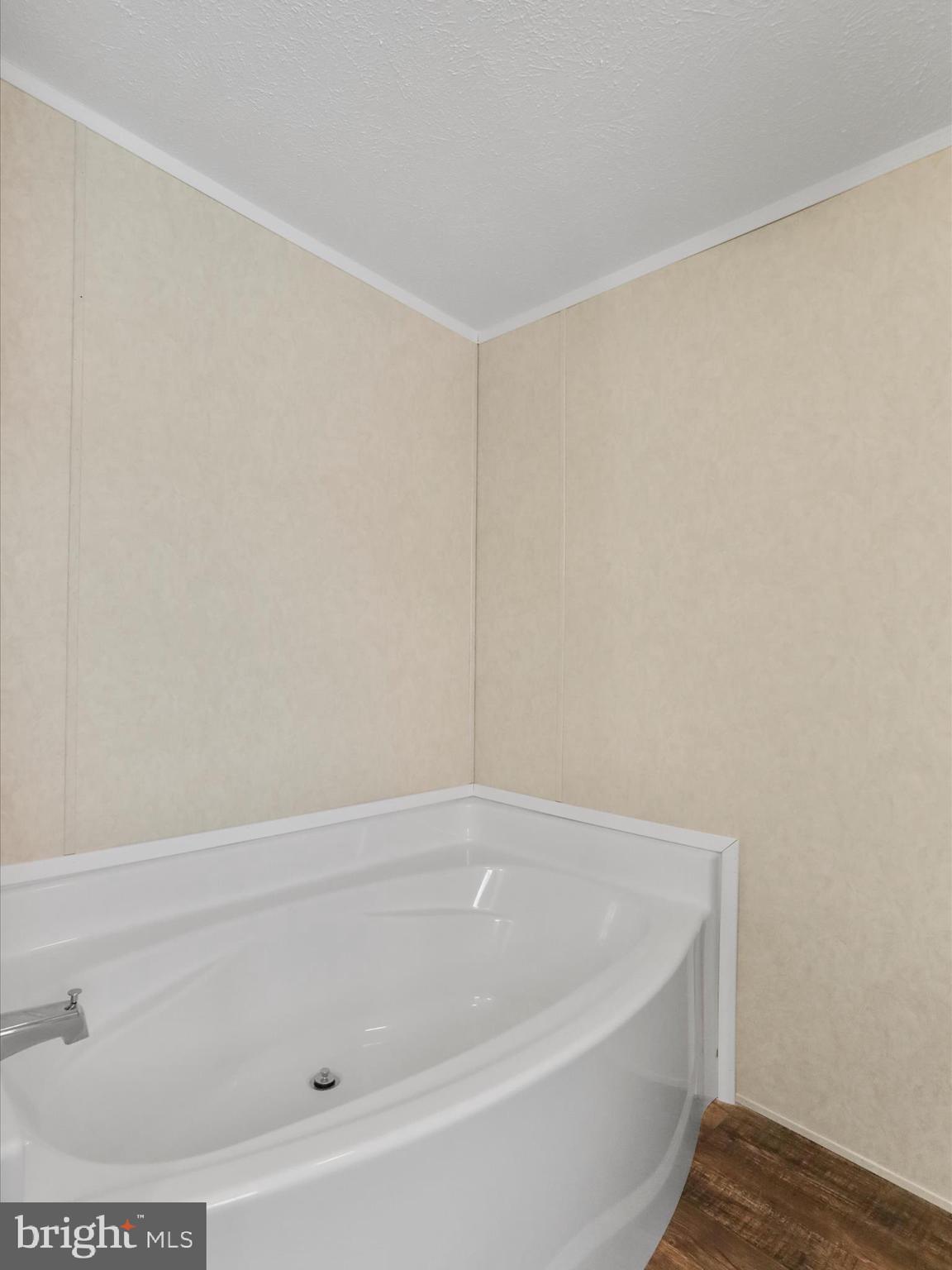 MIDDLE CREEK - Residential